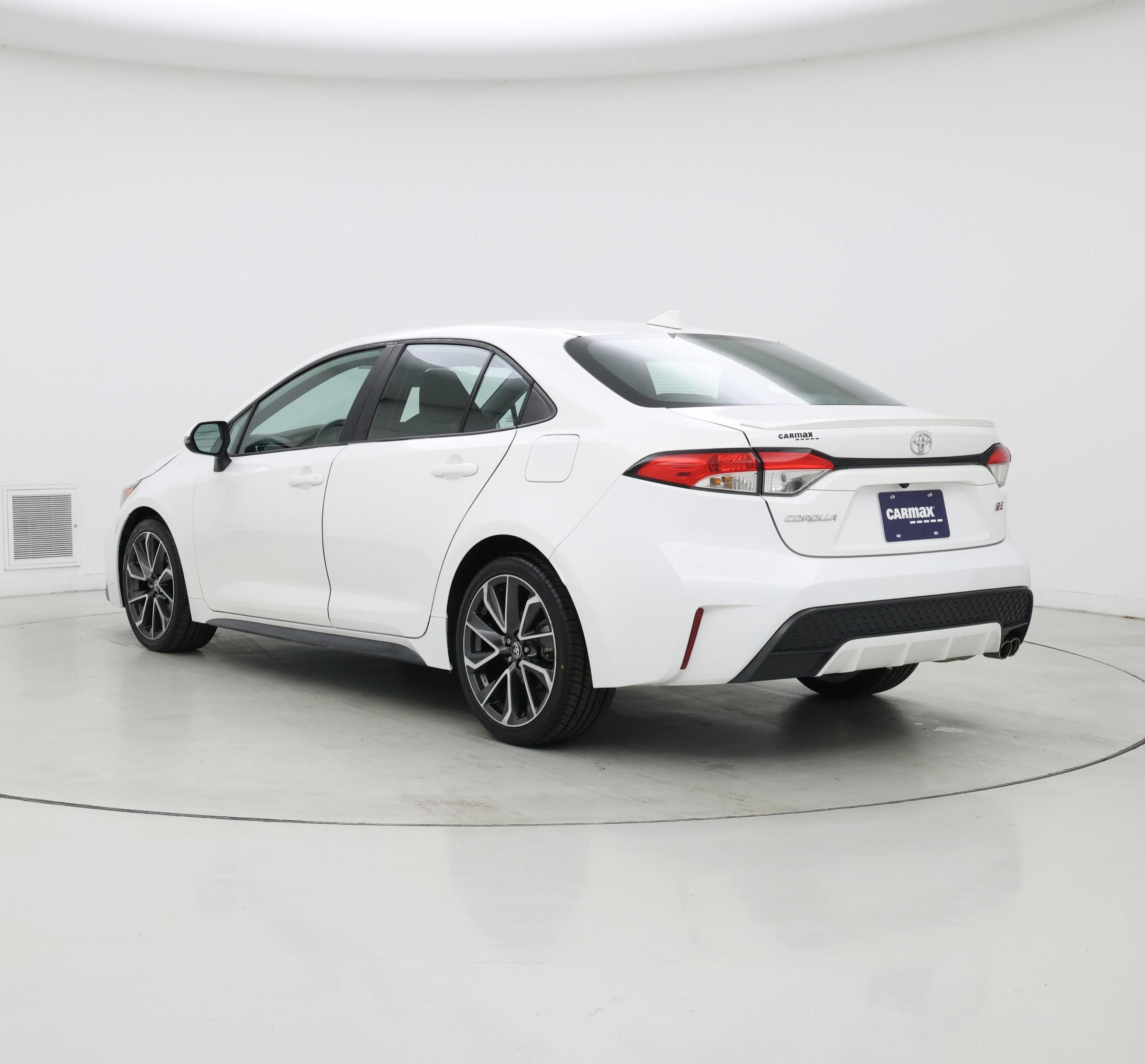 Thumbnail: 2022 Toyota Corolla - 2