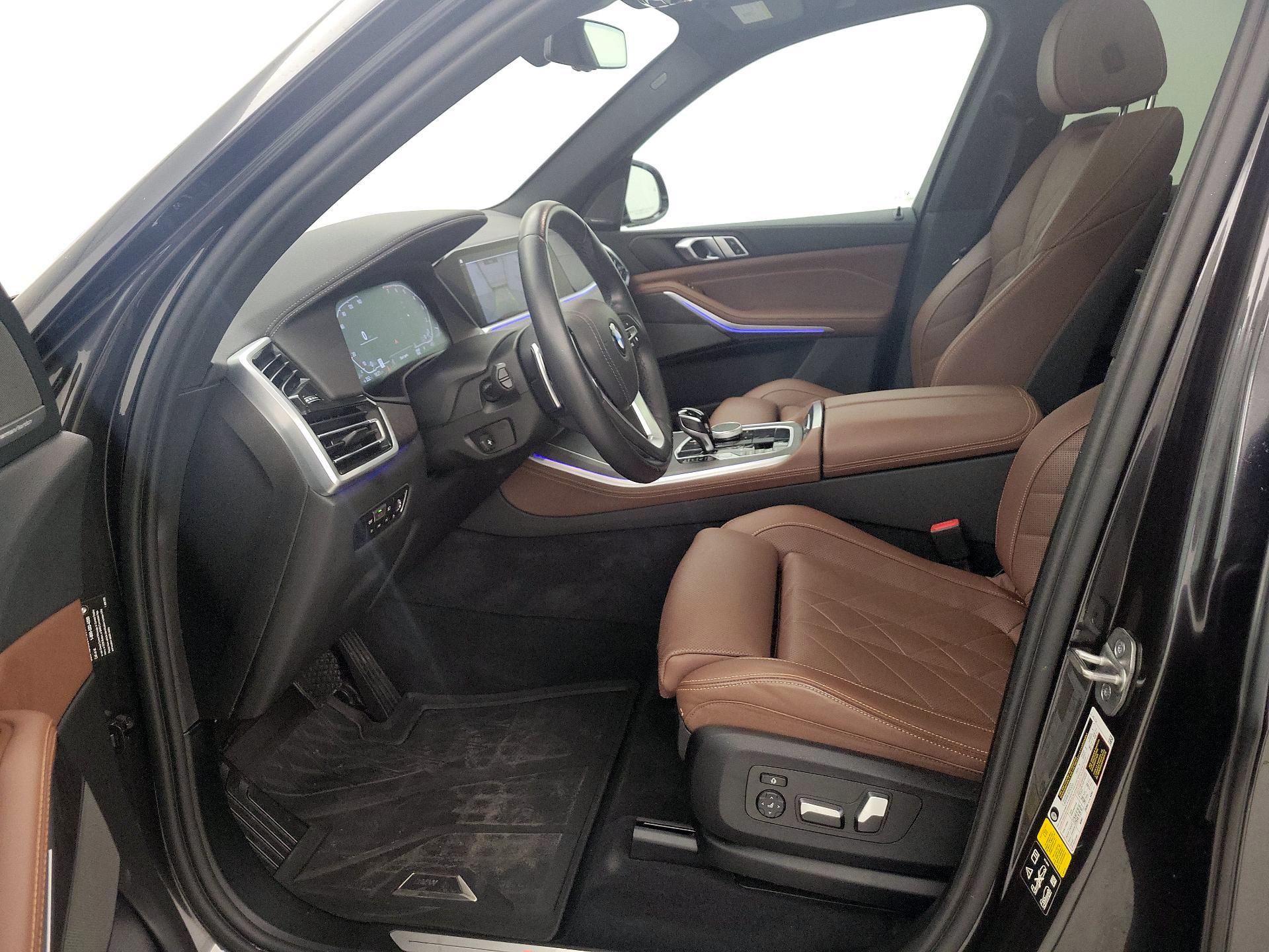 Thumbnail: 2023 BMW X5 - 11