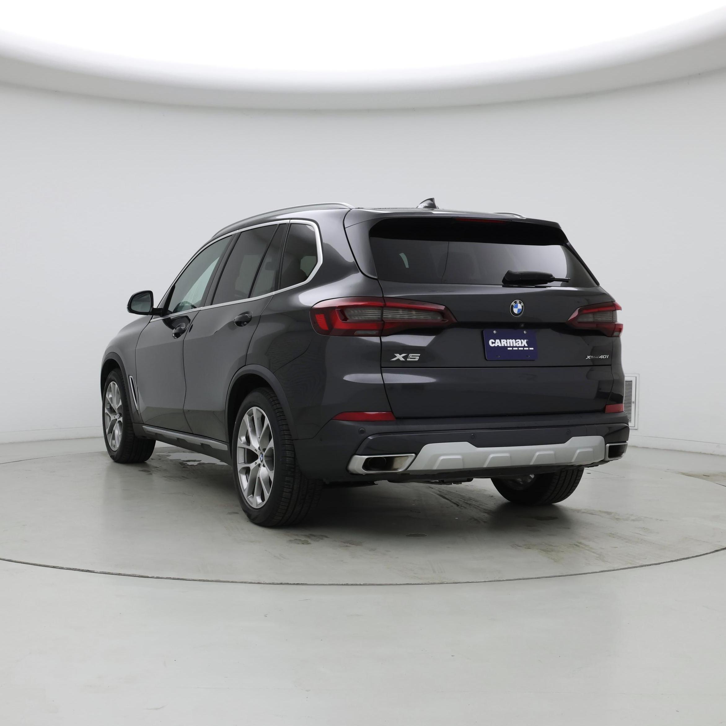 Thumbnail: 2023 BMW X5 - 2