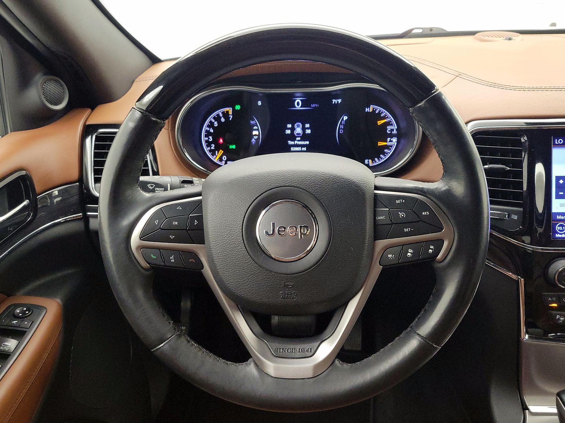 Thumbnail: 2020 Jeep Grand Cherokee - 10