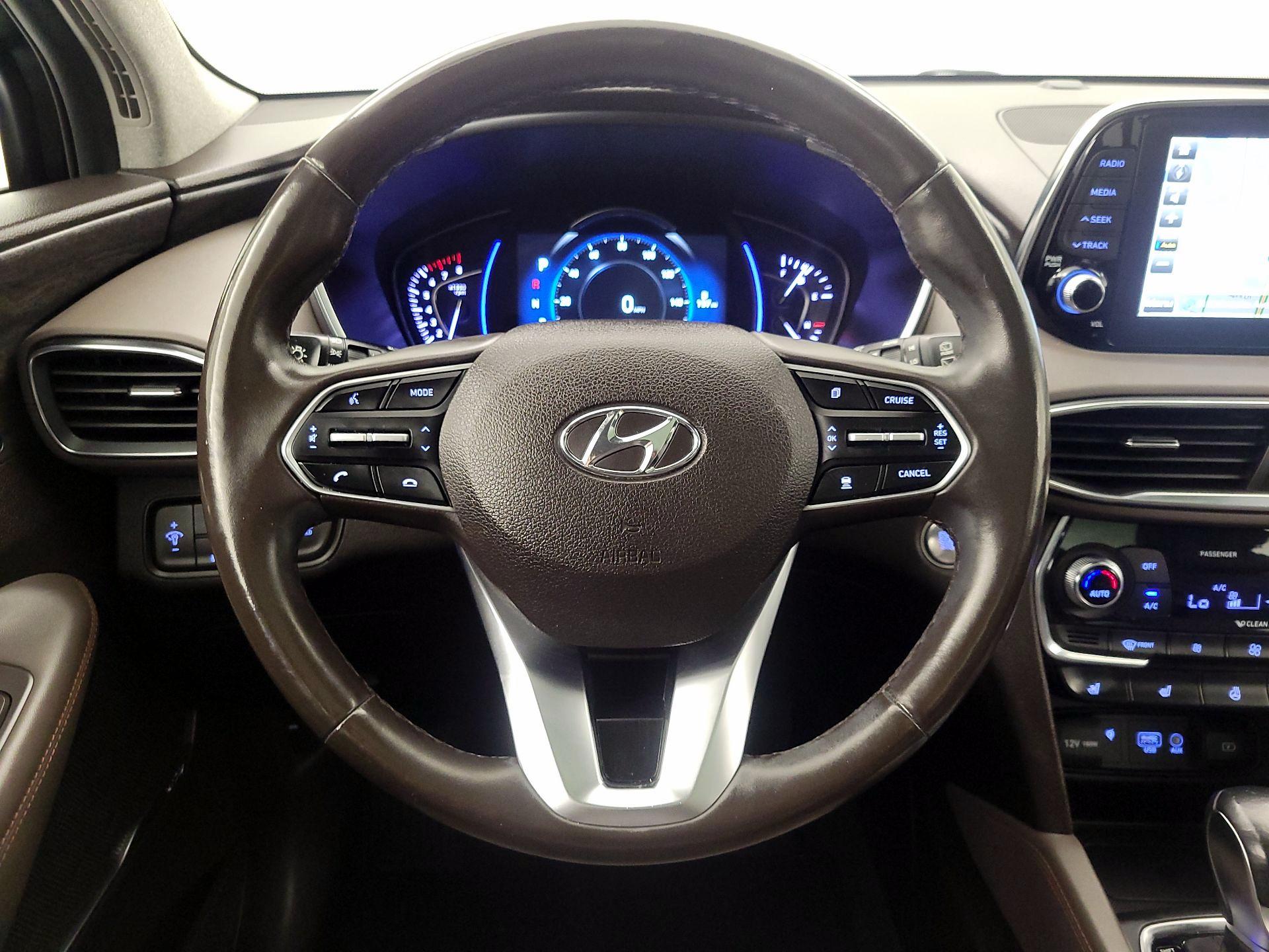 Thumbnail: 2019 Hyundai Santa Fe - 10