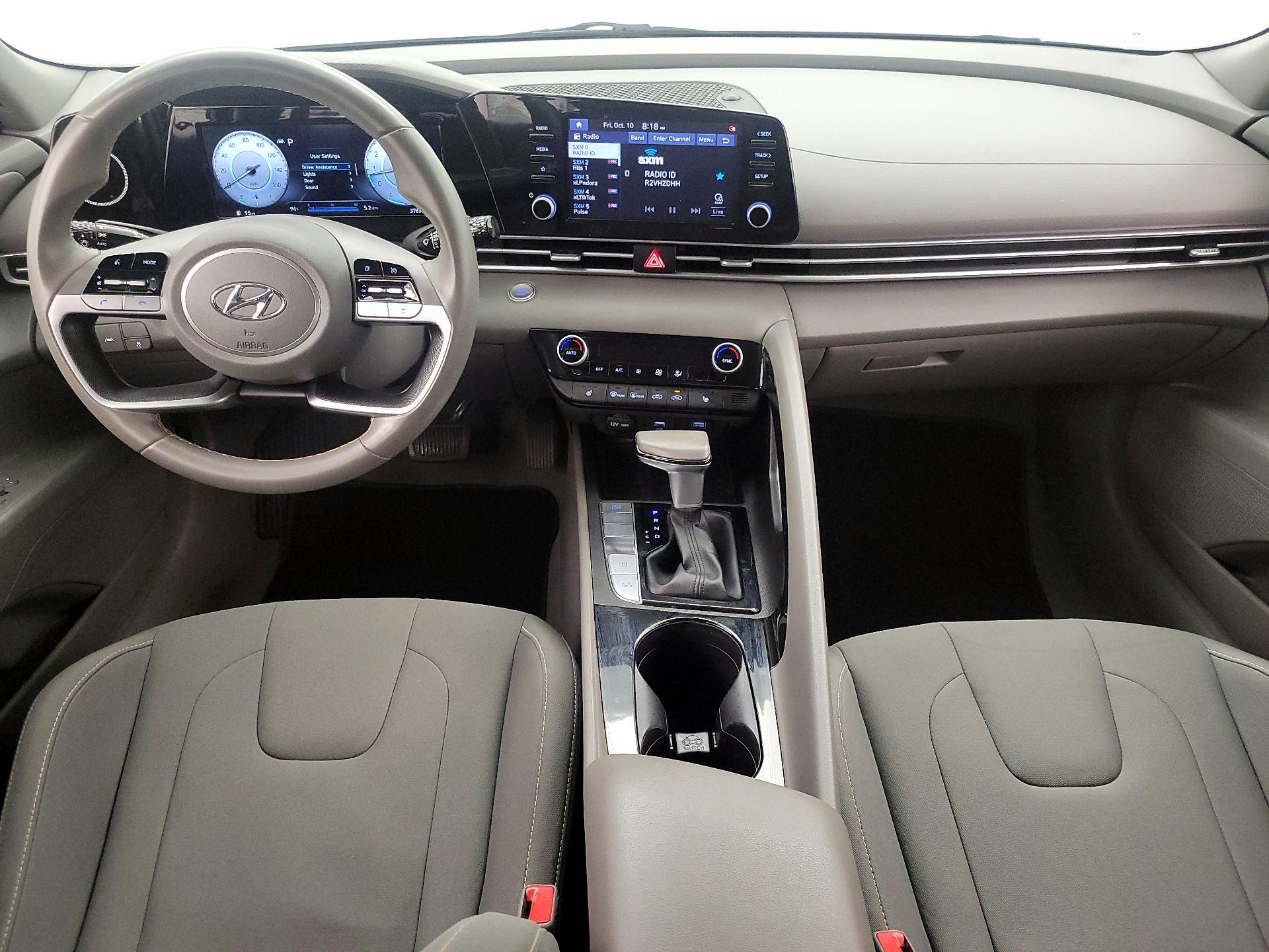 Thumbnail: 2022 Hyundai Elantra - 9