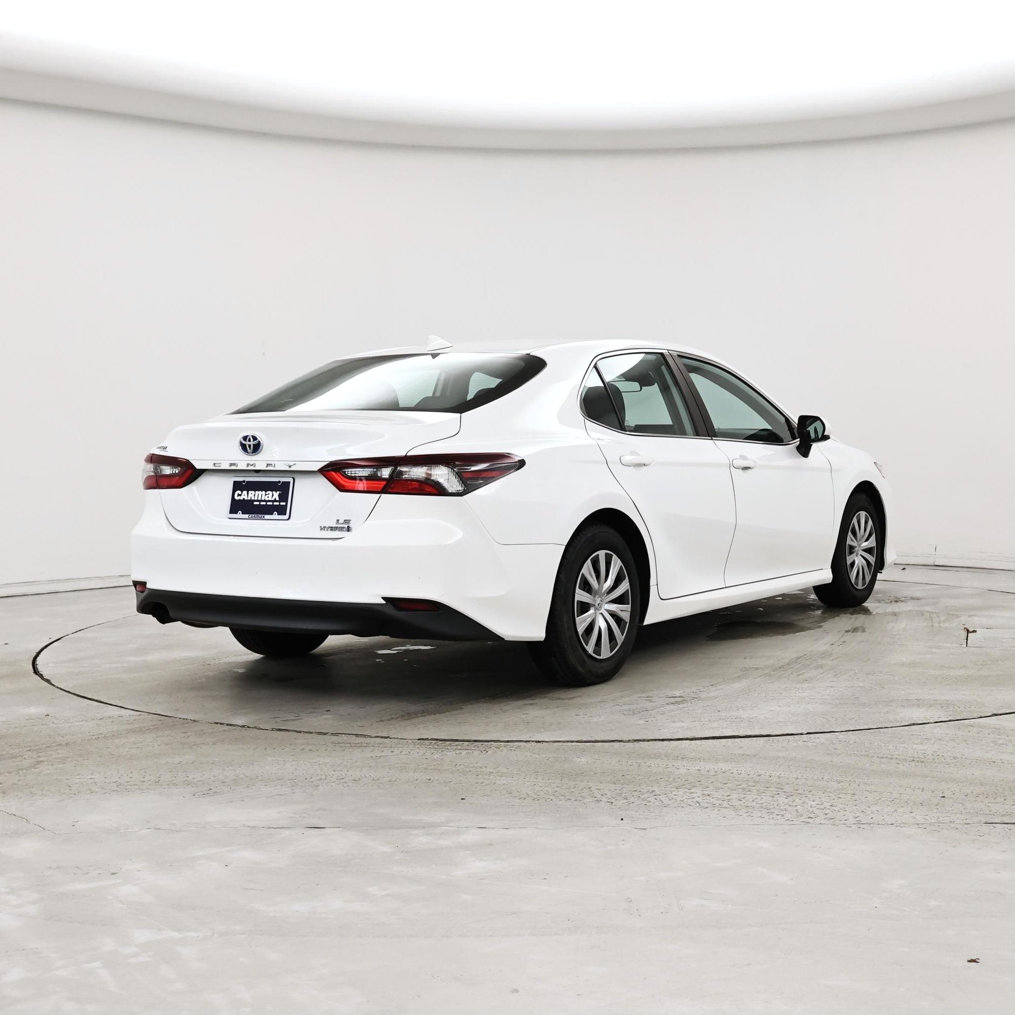 Thumbnail: 2022 Toyota Camry - 8