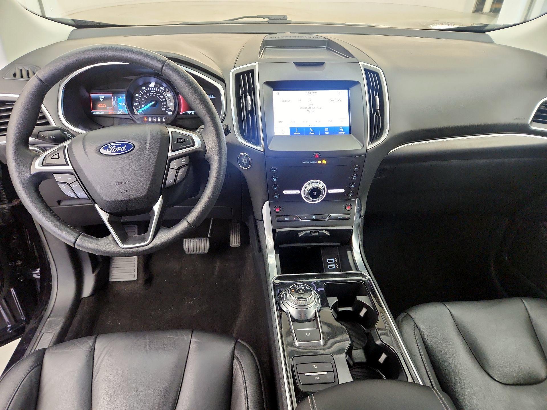 Thumbnail: 2020 Ford Edge - 9