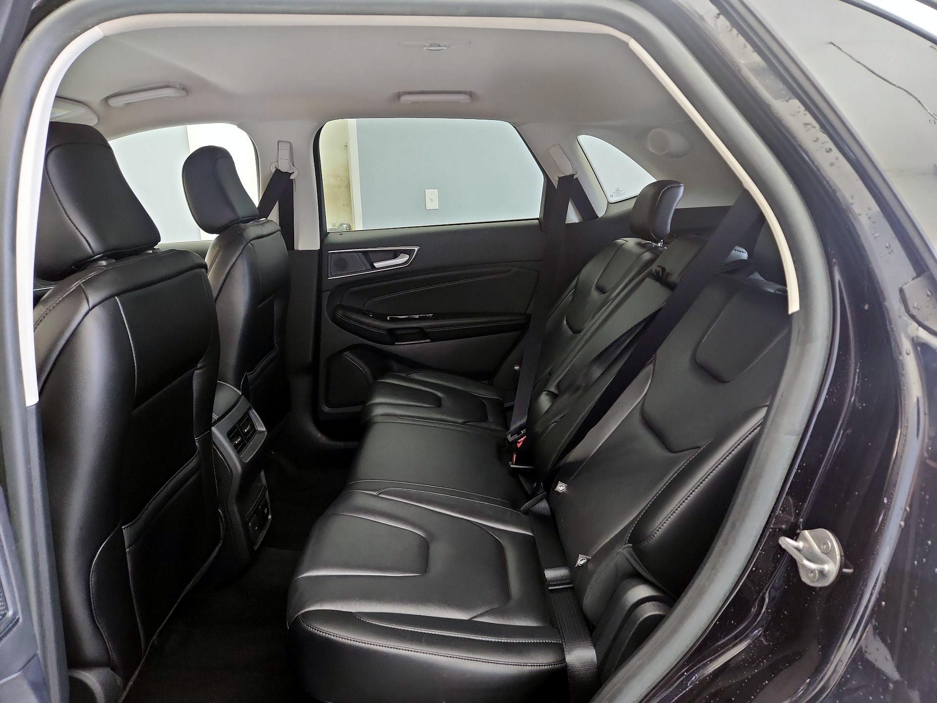 Thumbnail: 2020 Ford Edge - 19