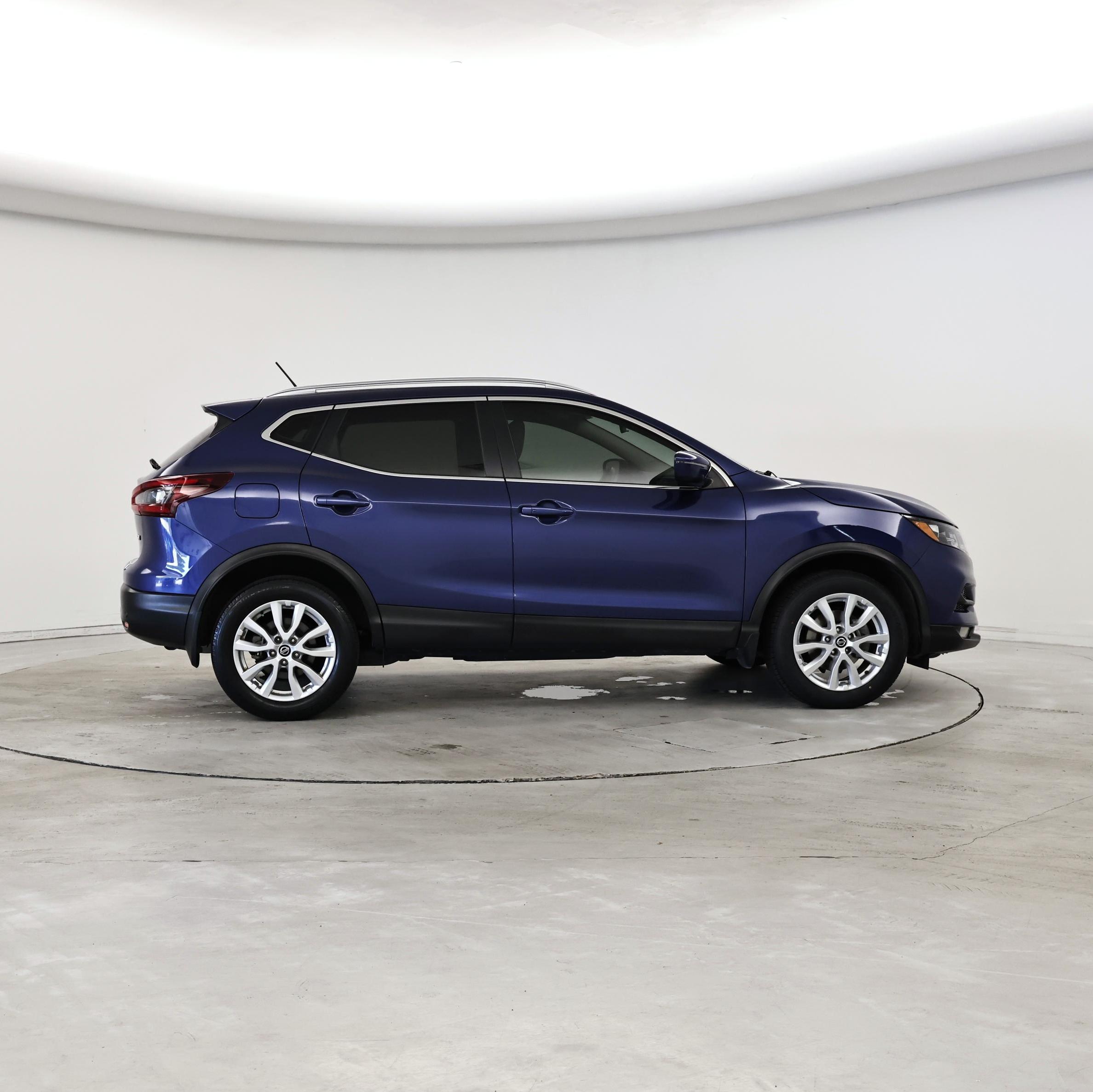 Thumbnail: 2022 Nissan Rogue Sport - 7