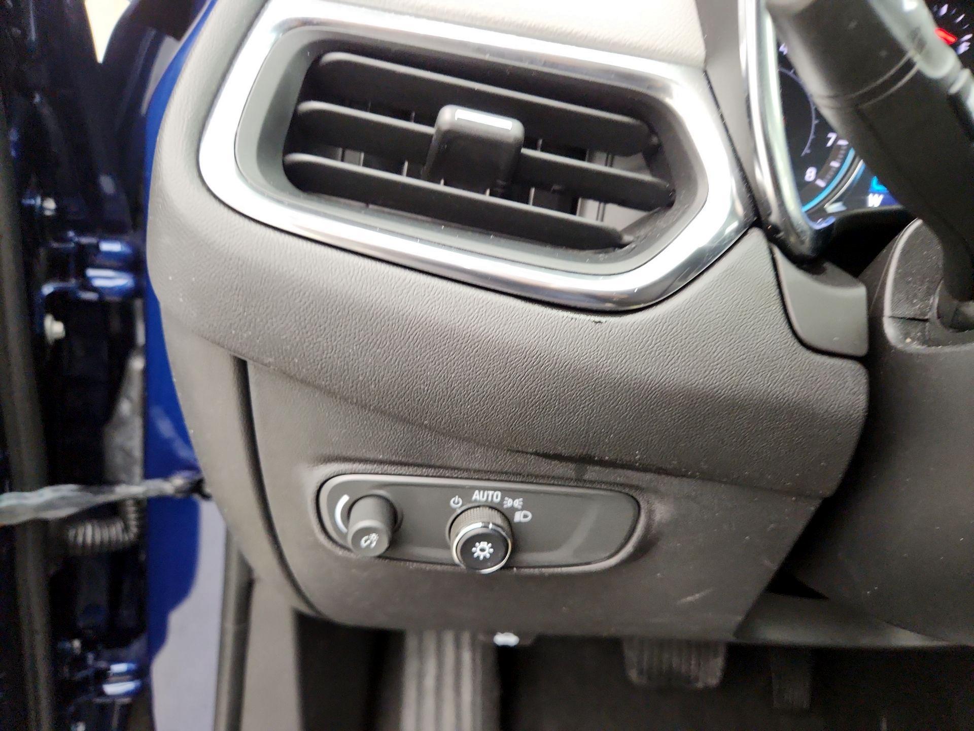 Thumbnail: 2023 Chevrolet Equinox - 13