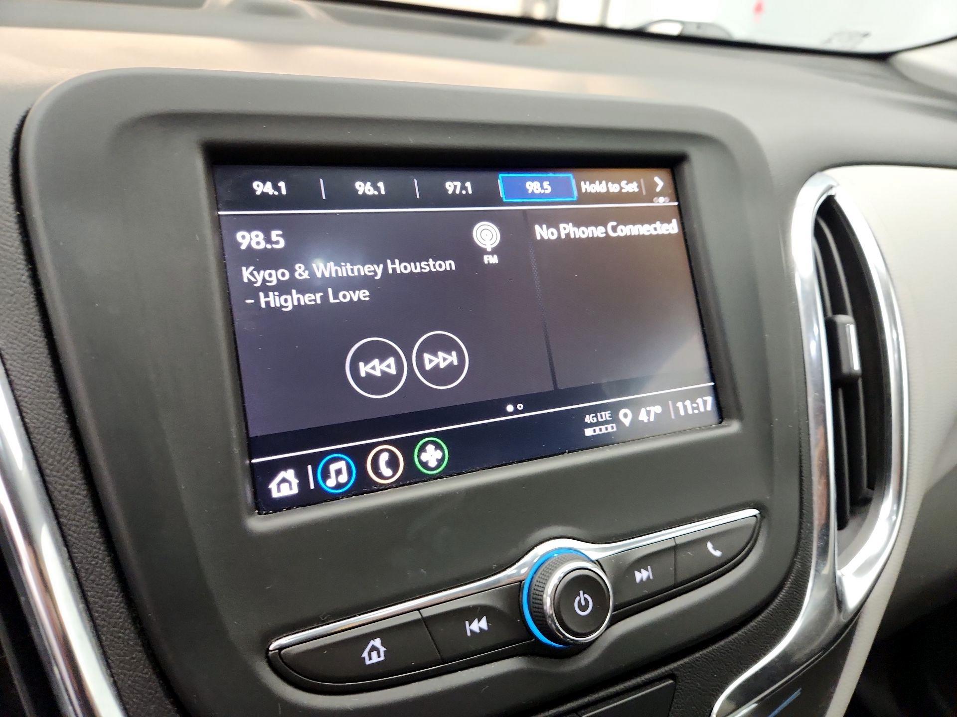 Thumbnail: 2023 Chevrolet Equinox - 15