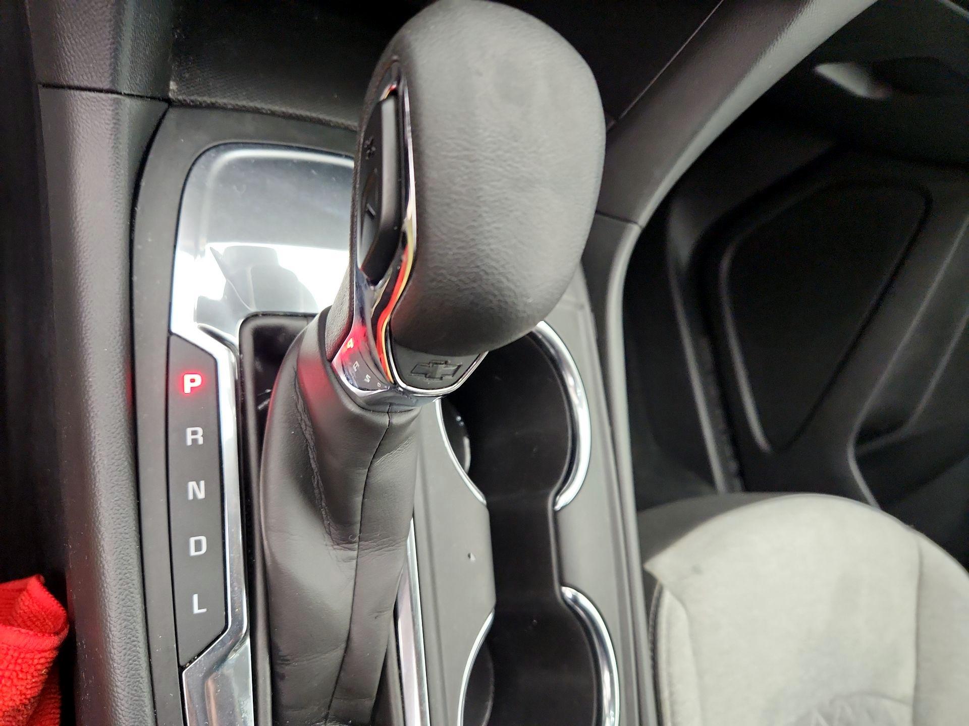 Thumbnail: 2023 Chevrolet Equinox - 17