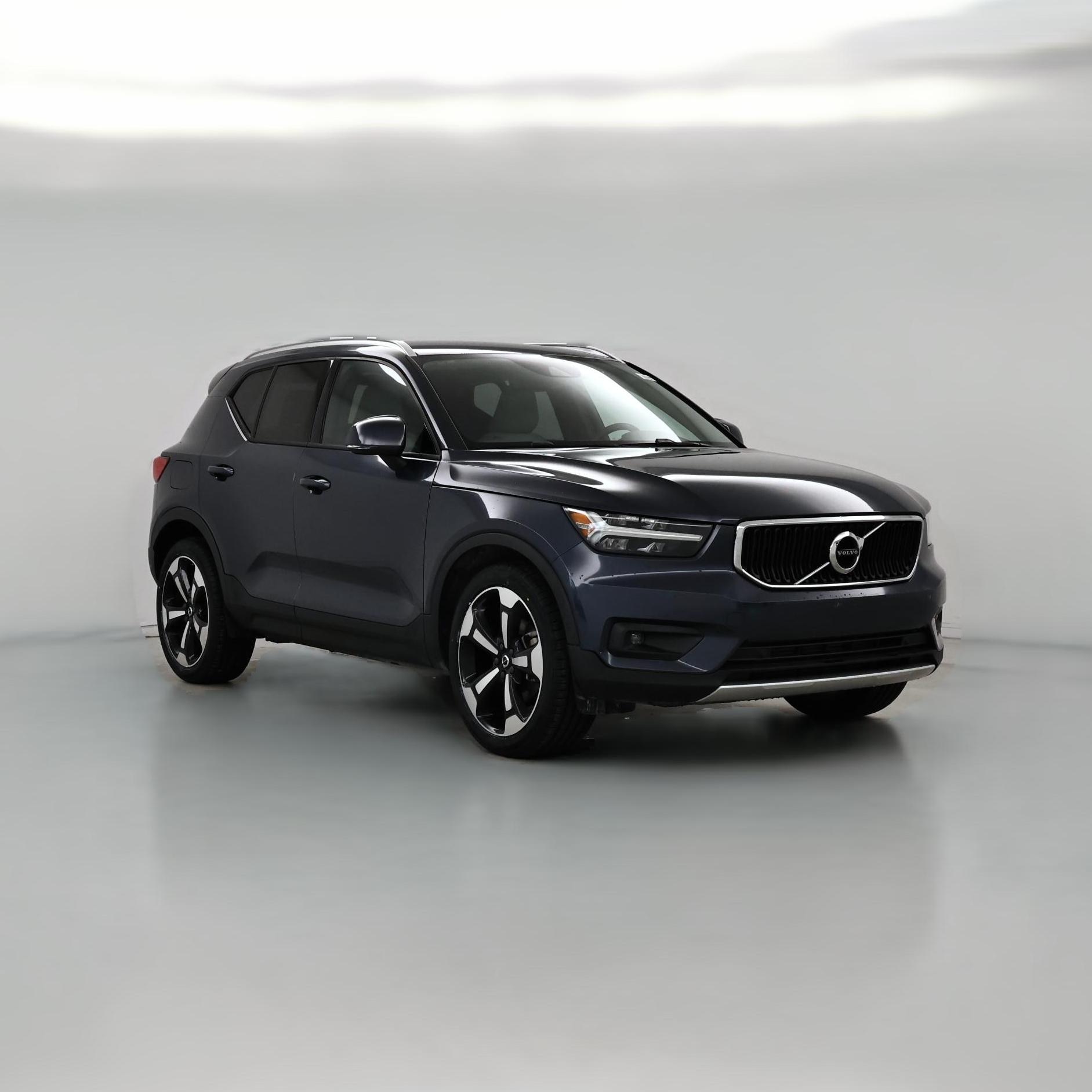 Thumbnail: 2021 Volvo XC40 - 1