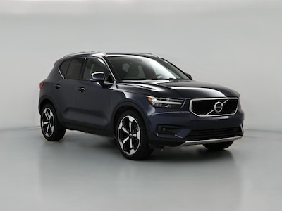 2021 Volvo XC40 T4 Momentum