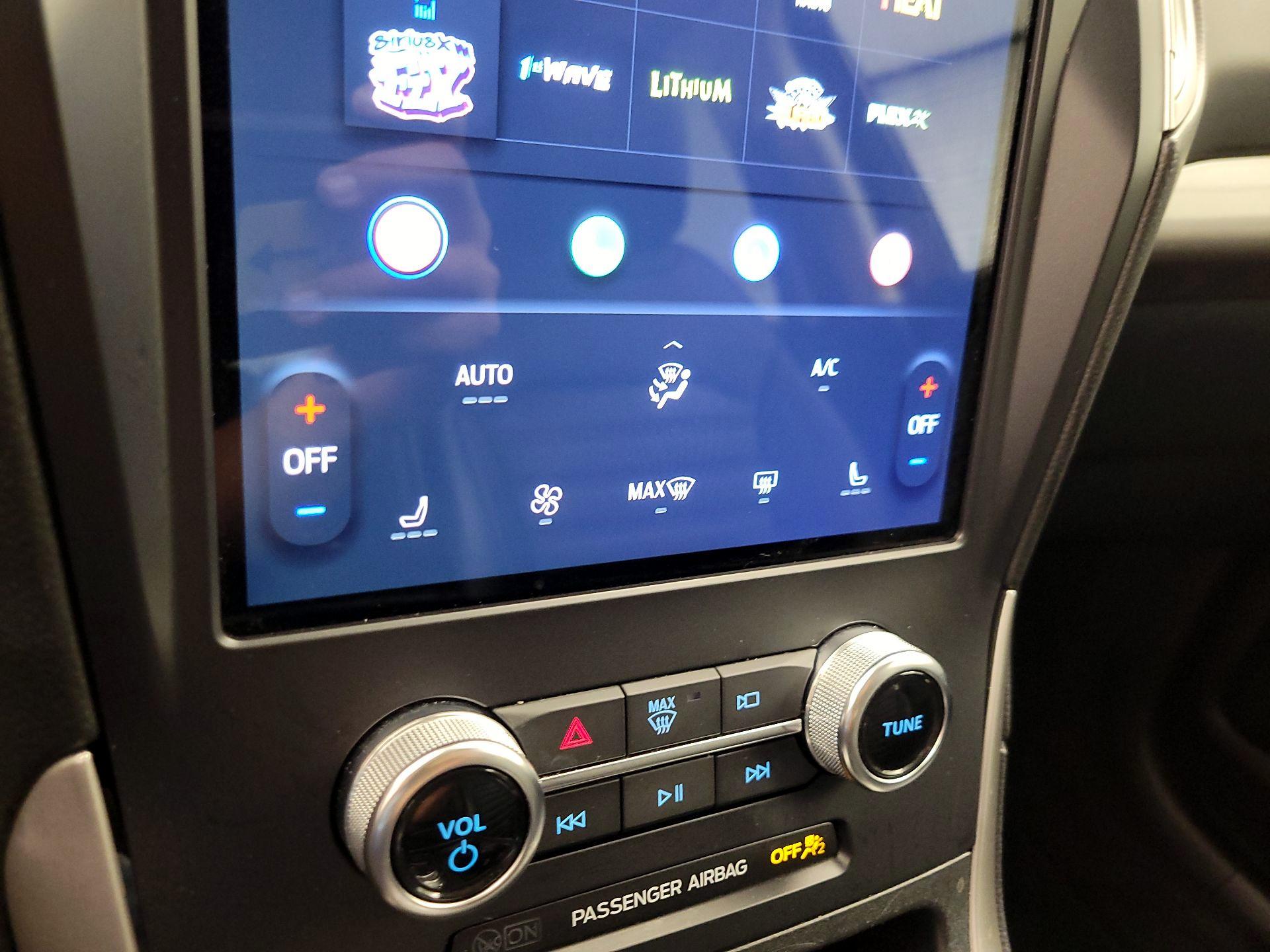 Thumbnail: 2024 Ford Edge - 16