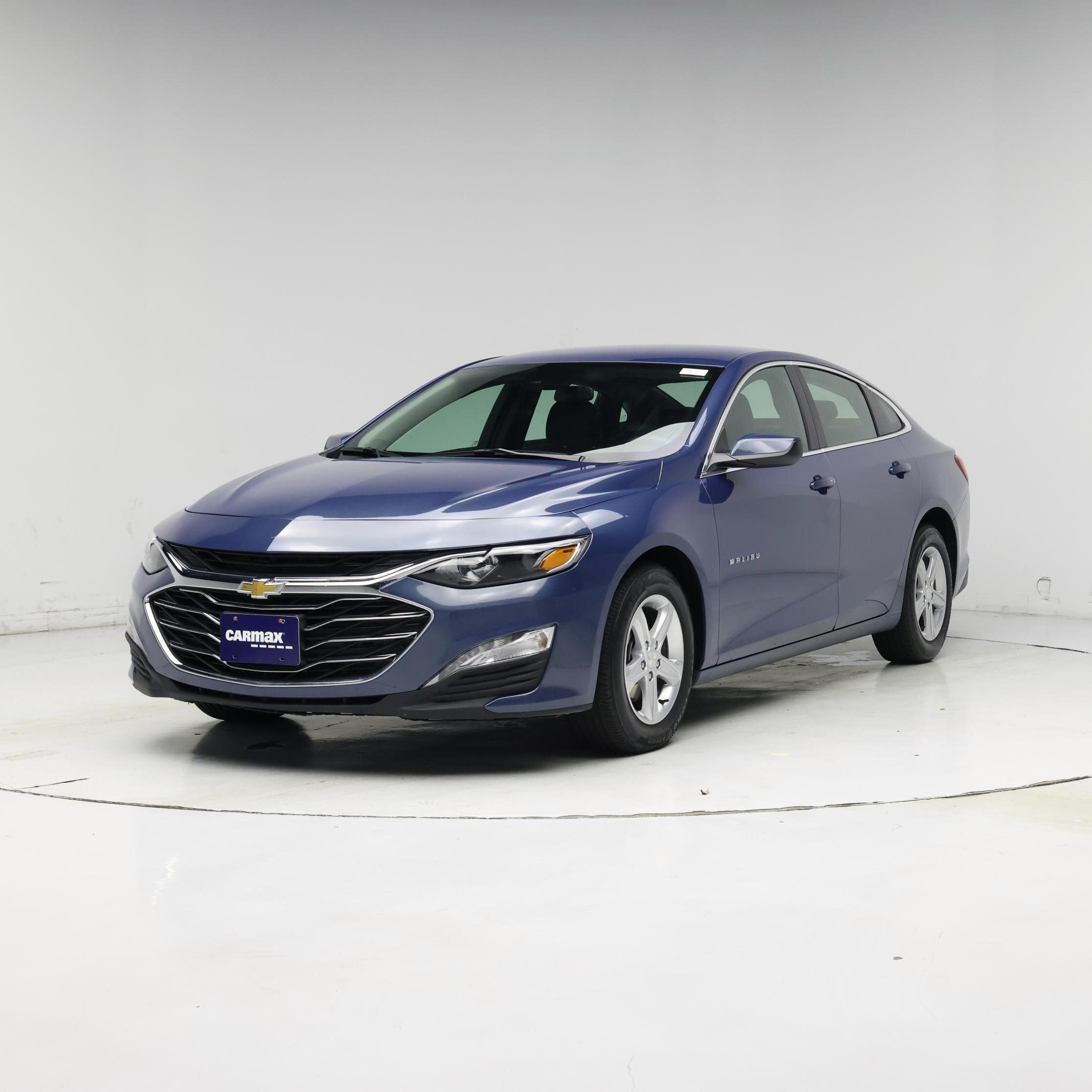 Thumbnail: 2024 Chevrolet Malibu - 4