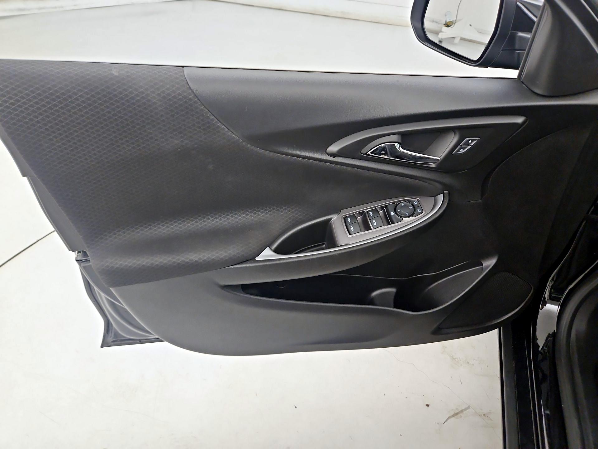 Thumbnail: 2024 Chevrolet Malibu - 12