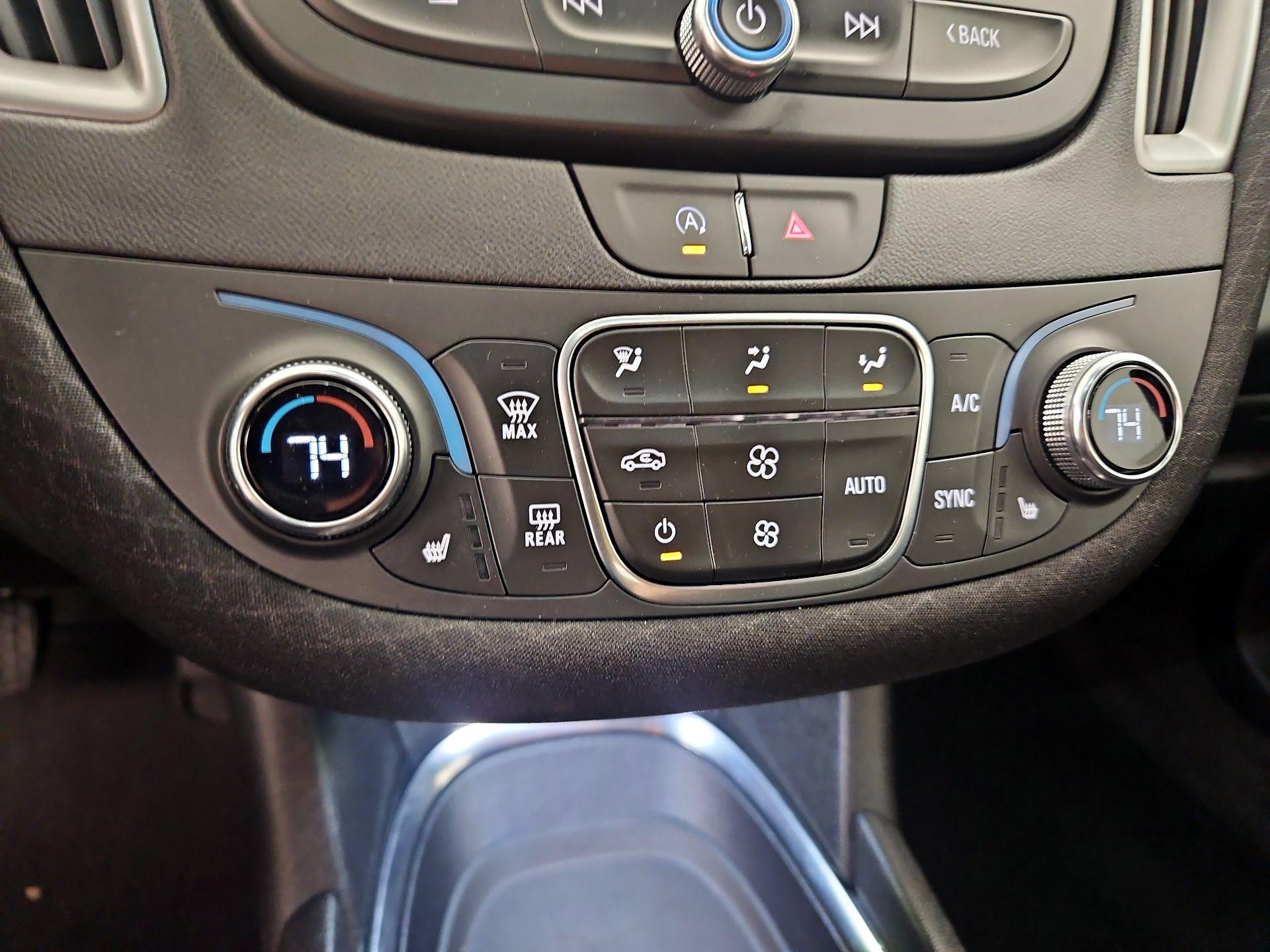 Thumbnail: 2024 Chevrolet Malibu - 16