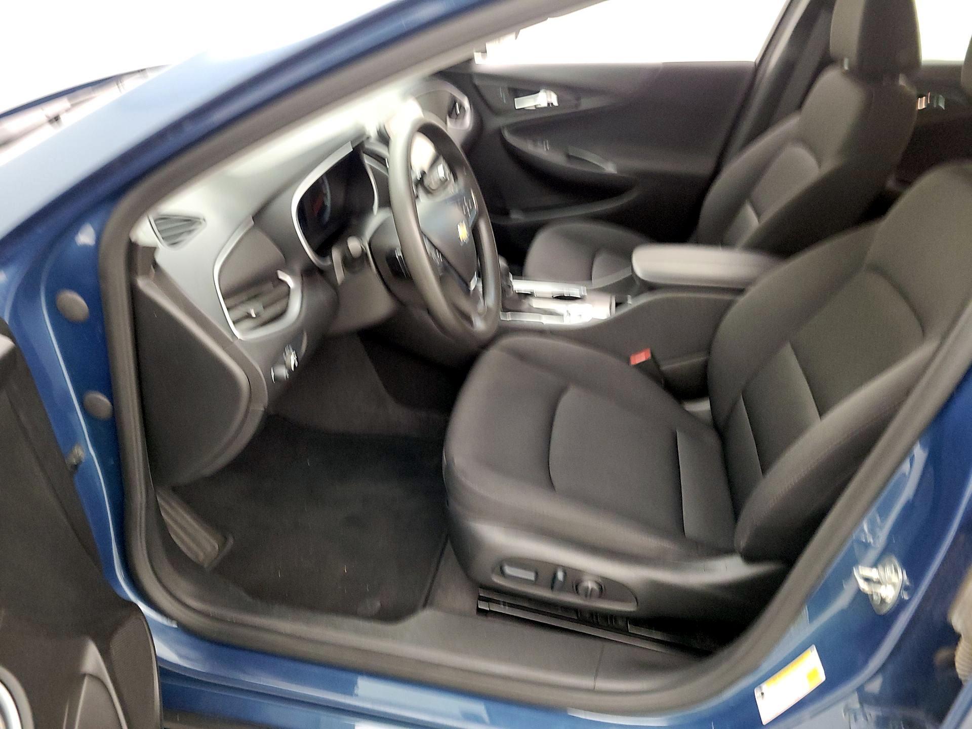 Thumbnail: 2024 Chevrolet Malibu - 11