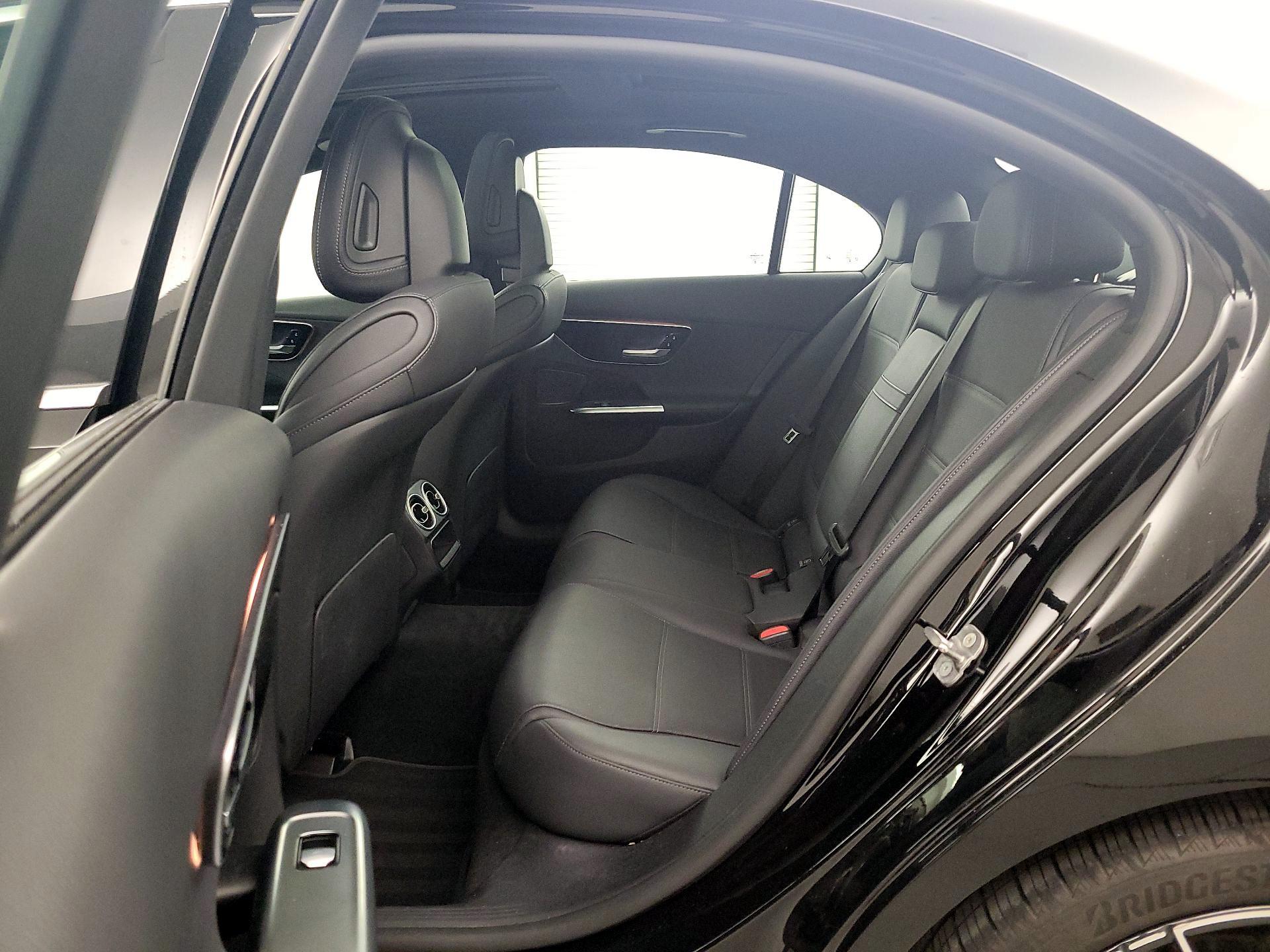 Thumbnail: 2024 Mercedes-Benz C-Class - 20