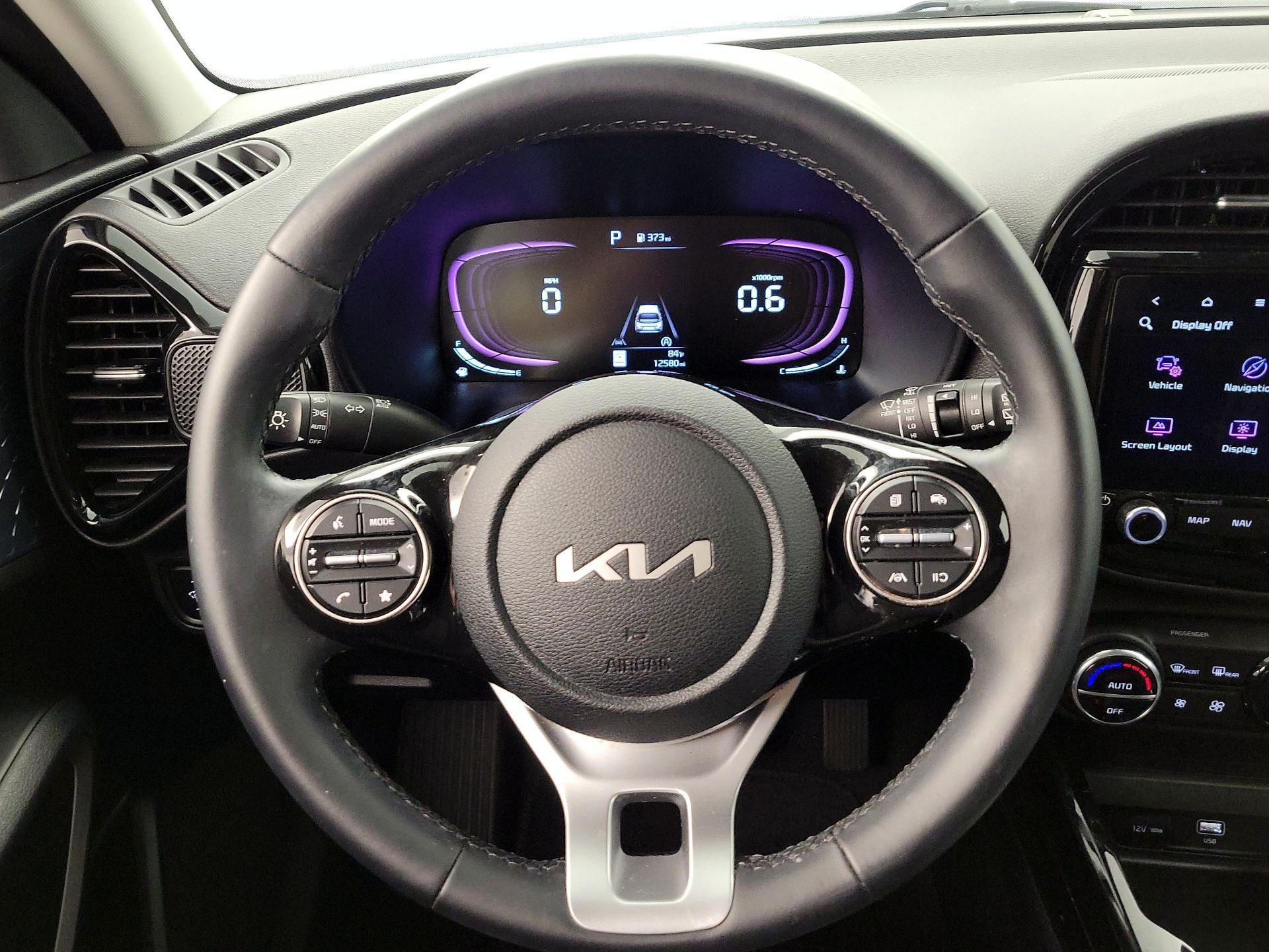 Thumbnail: 2023 Kia Soul - 10