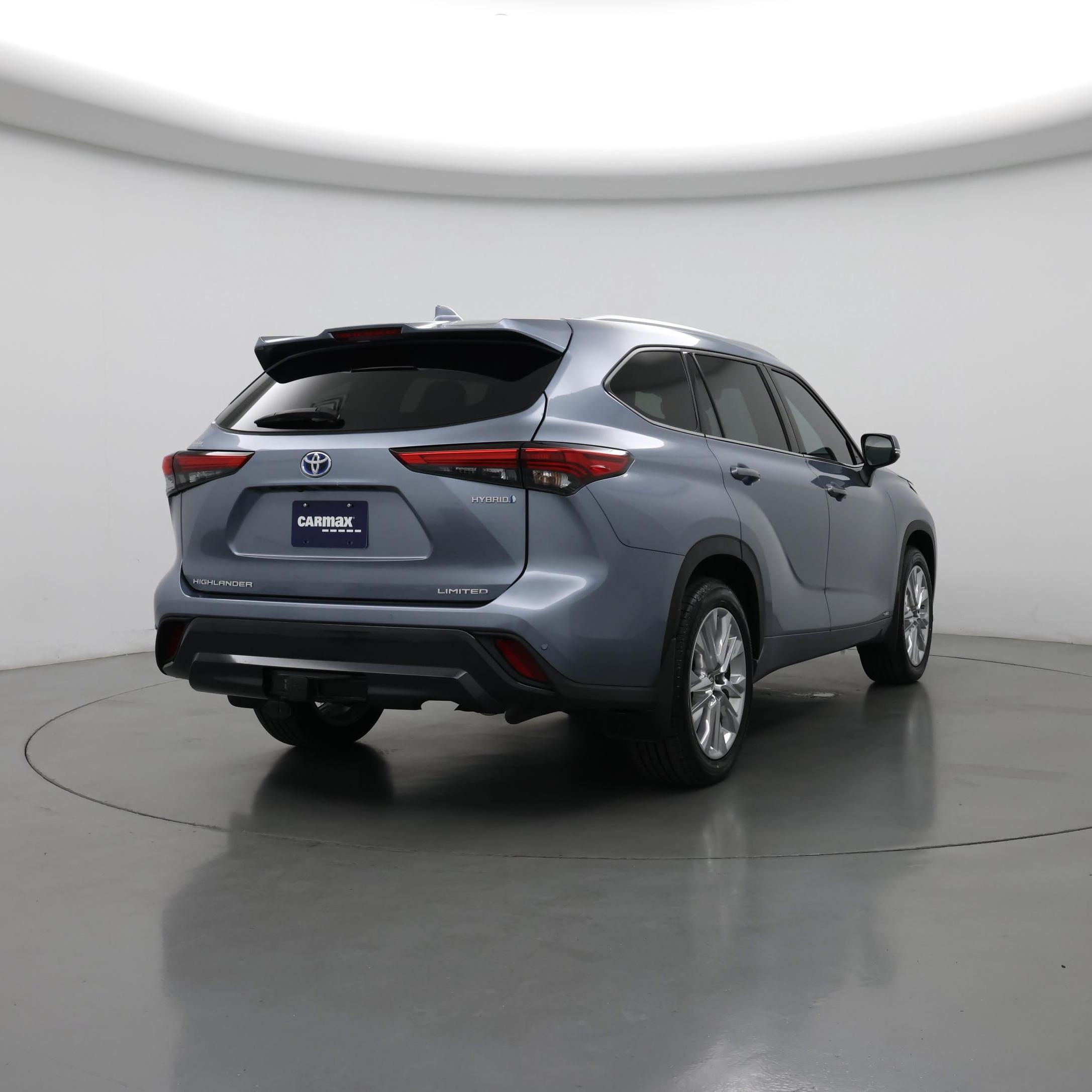 Thumbnail: 2022 Toyota Highlander - 8