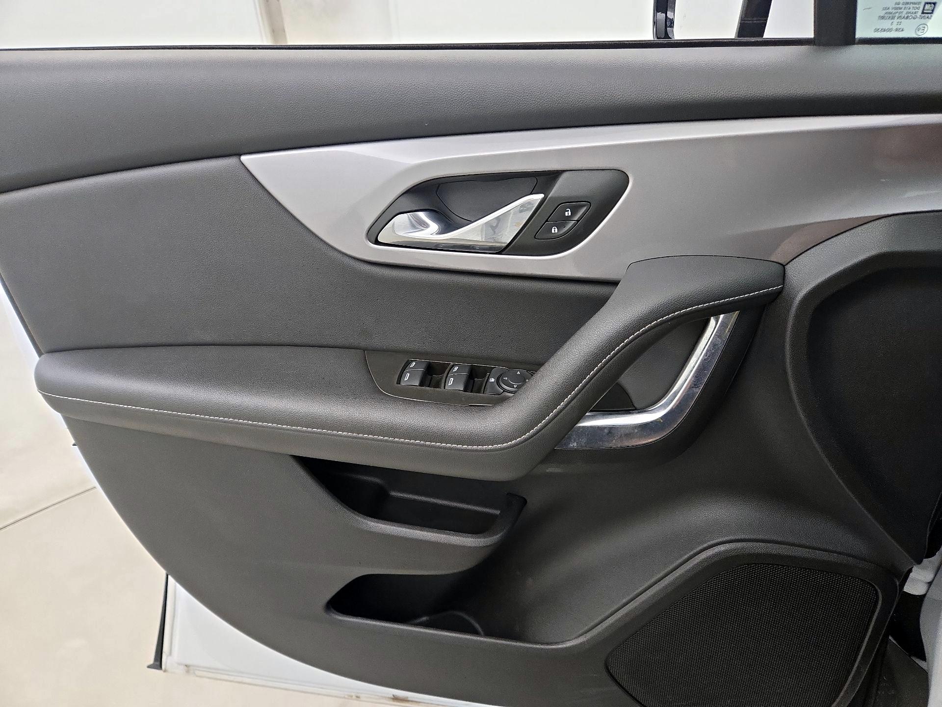 Thumbnail: 2023 Chevrolet Blazer - 12