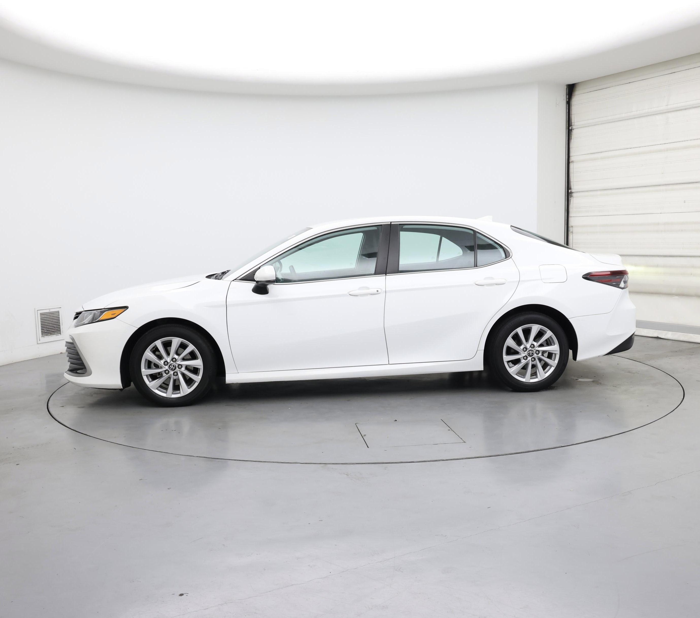 Thumbnail: 2023 Toyota Camry - 3