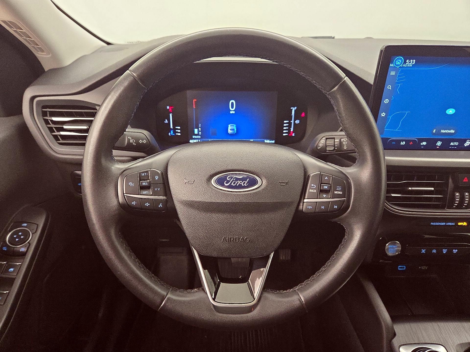 Thumbnail: 2023 Ford Escape - 10