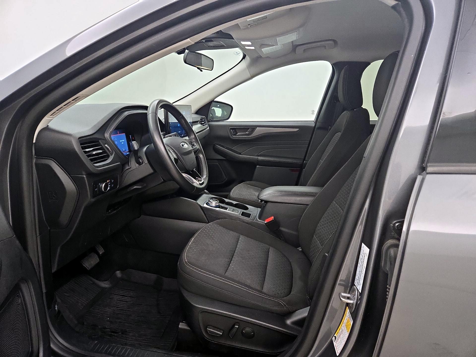 Thumbnail: 2023 Ford Escape - 11