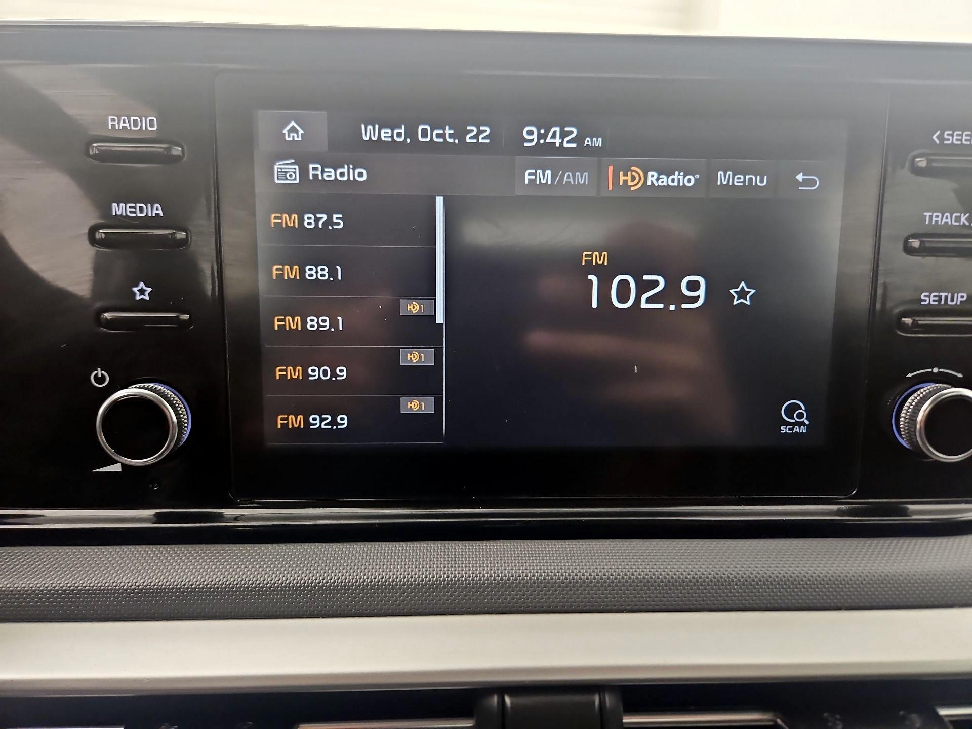 Thumbnail: 2021 Kia K5 - 15