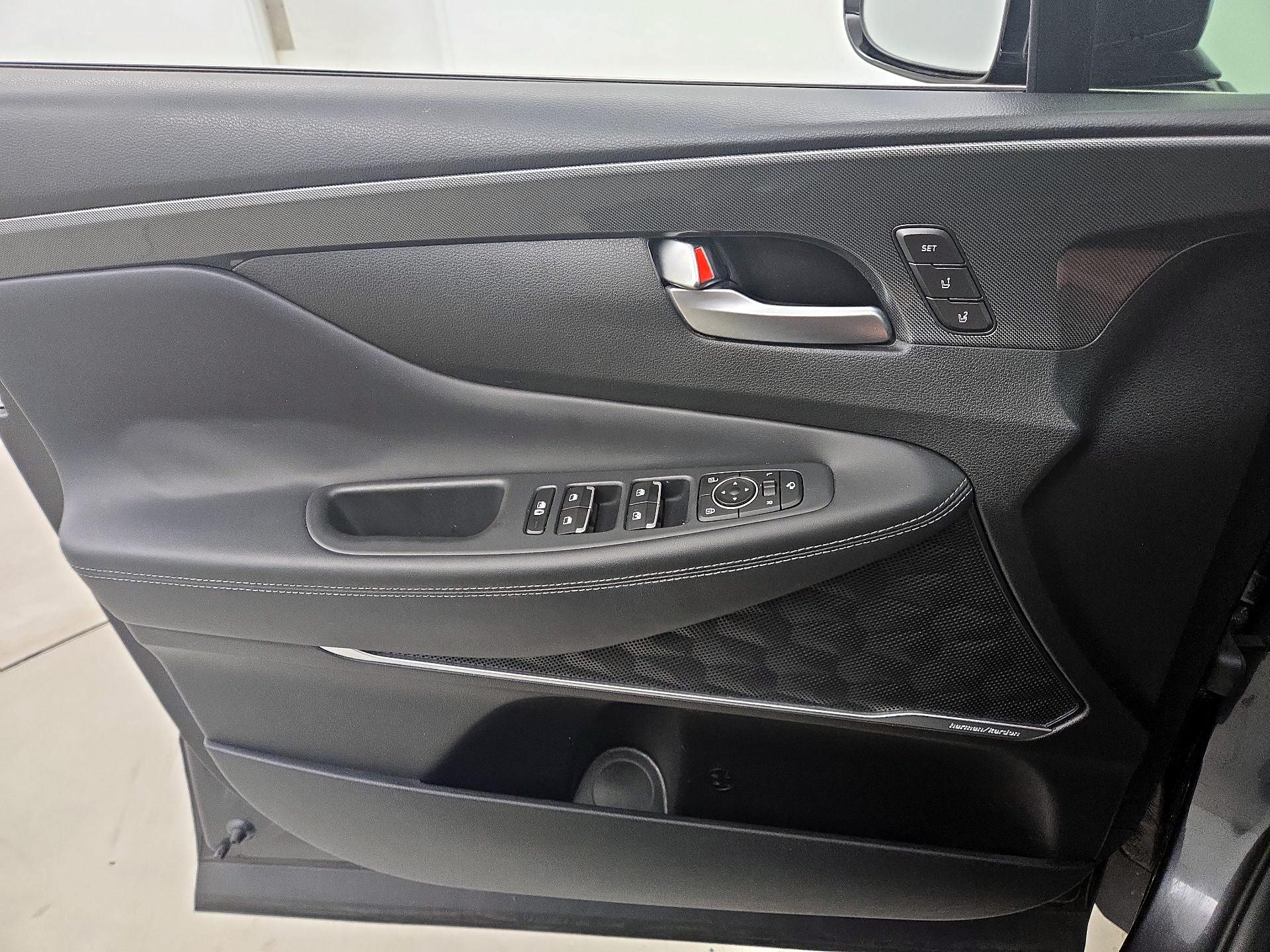 Thumbnail: 2022 Hyundai Santa Fe - 12