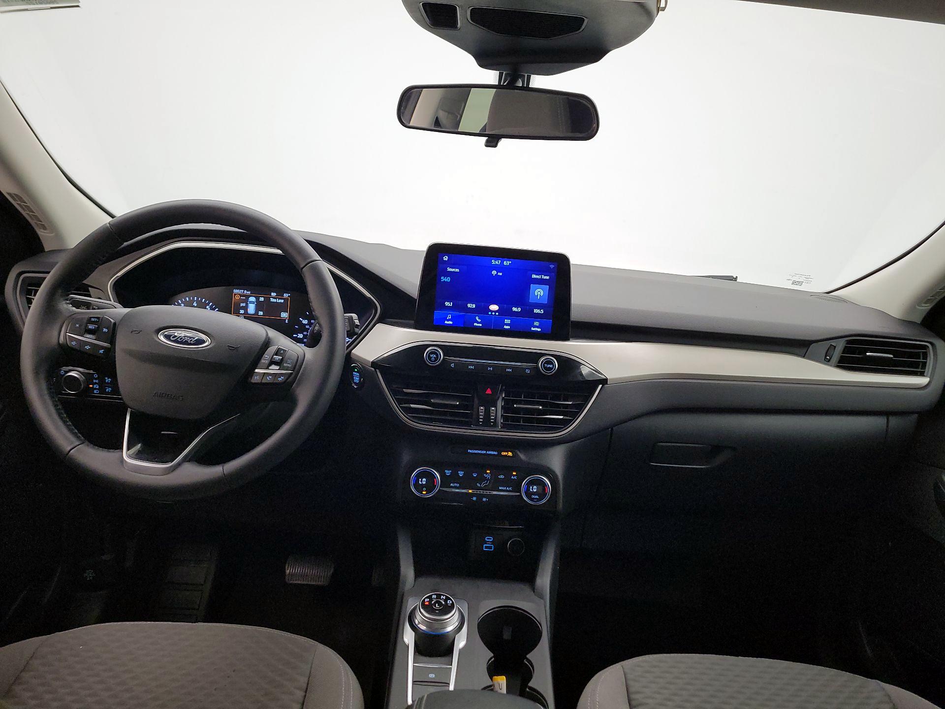 Thumbnail: 2021 Ford Escape - 9