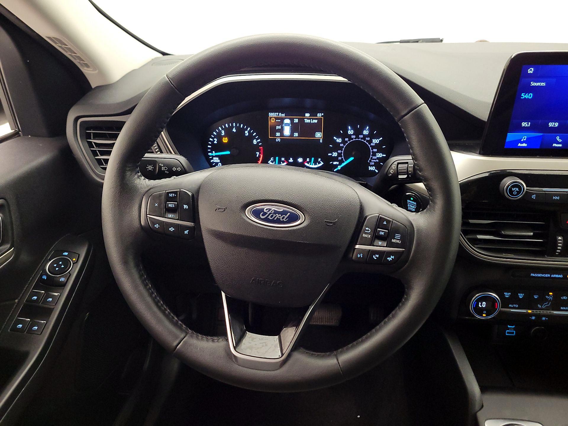 Thumbnail: 2021 Ford Escape - 10