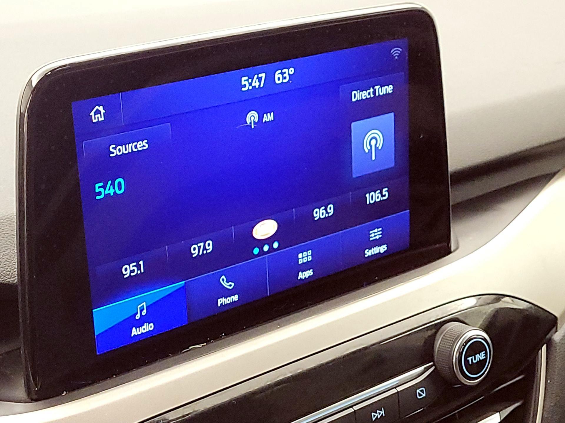 Thumbnail: 2021 Ford Escape - 15