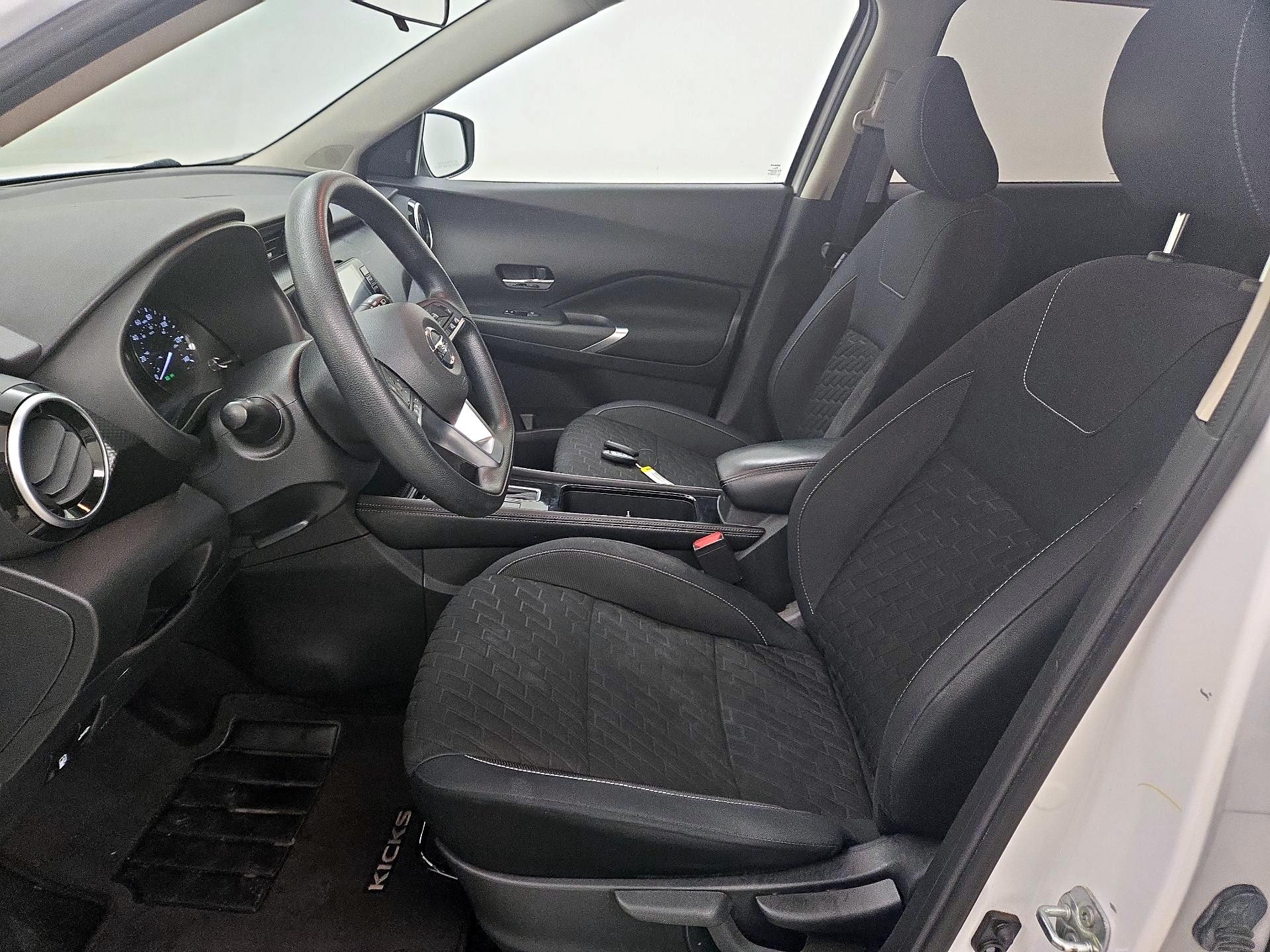 Thumbnail: 2021 Nissan Kicks - 11