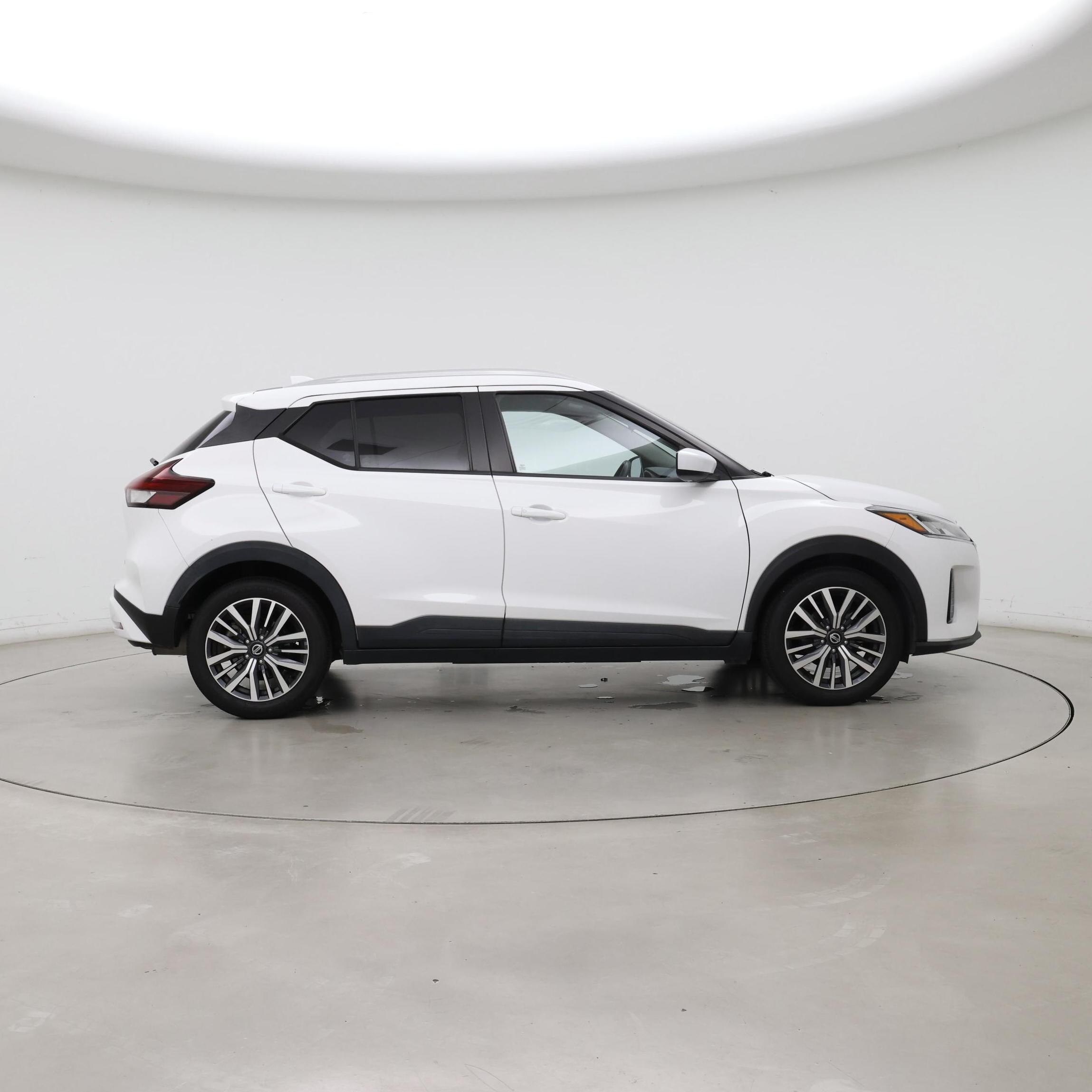 Thumbnail: 2021 Nissan Kicks - 7