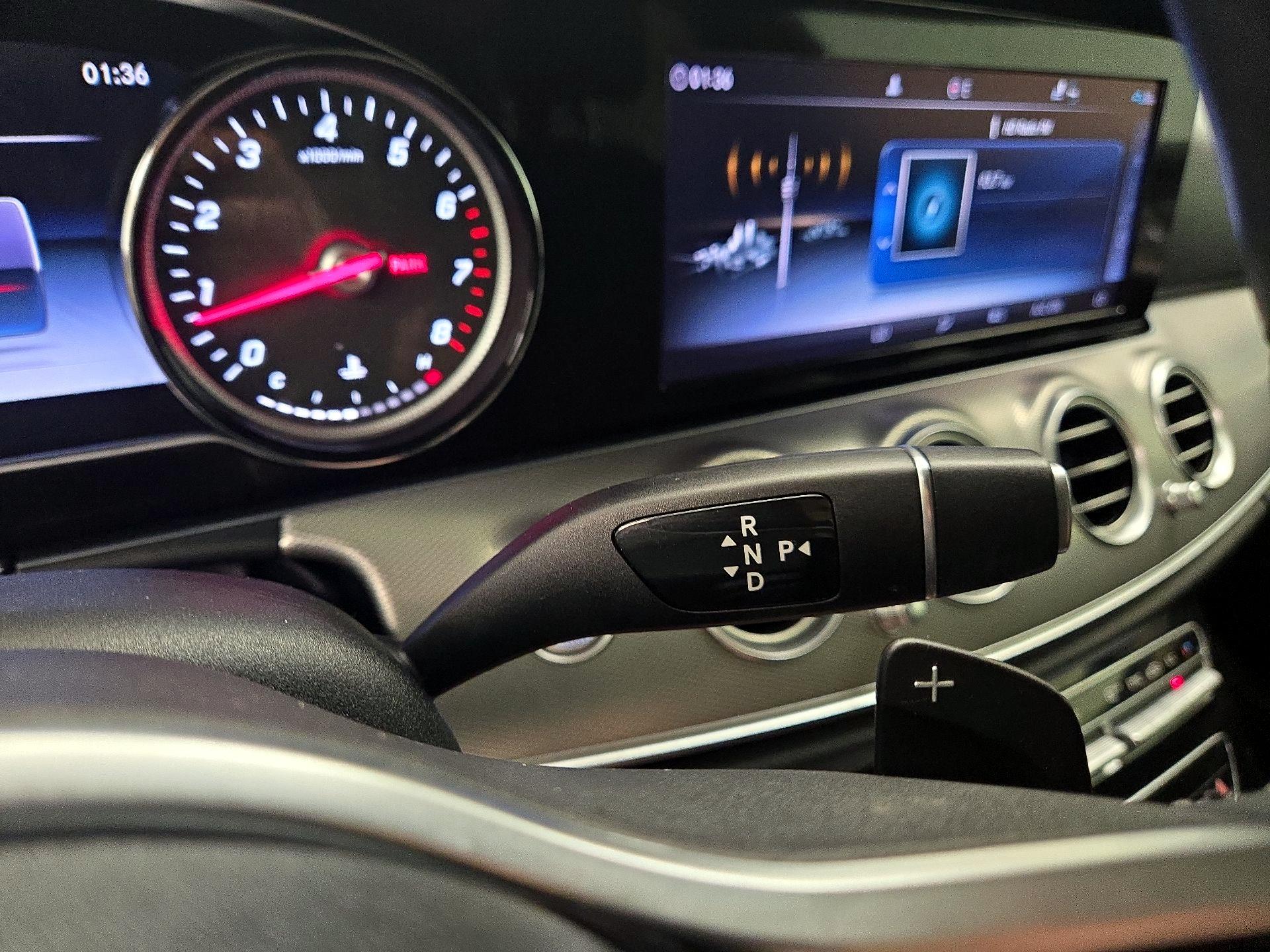 Thumbnail: 2020 Mercedes-Benz E-Class - 17