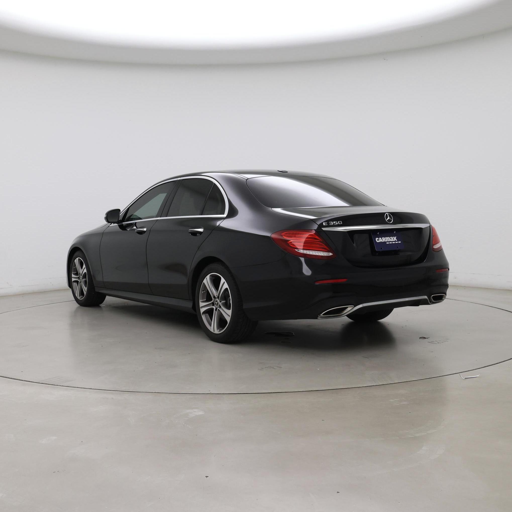 Thumbnail: 2020 Mercedes-Benz E-Class - 2