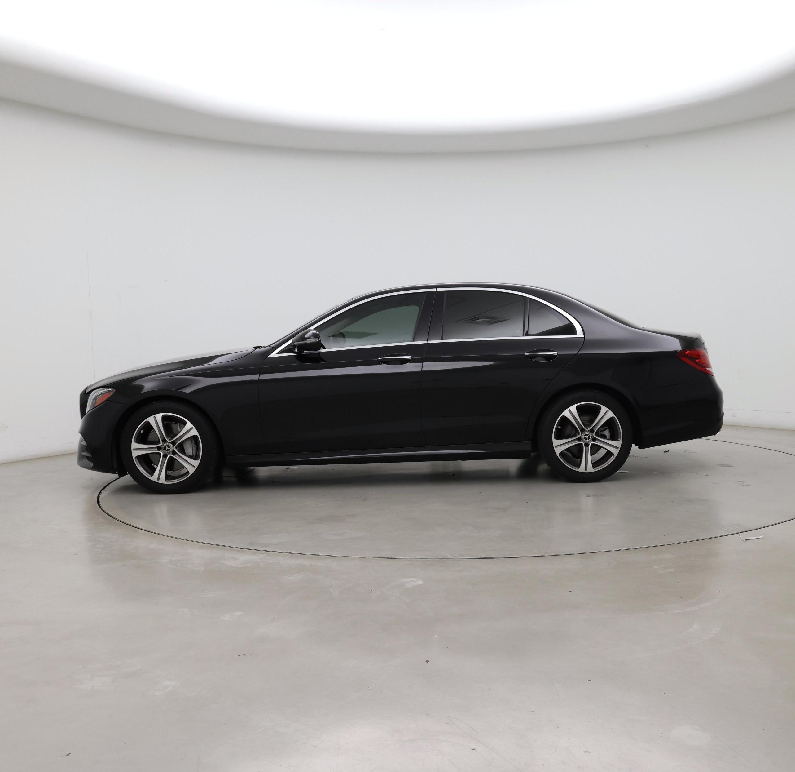 Thumbnail: 2020 Mercedes-Benz E-Class - 3