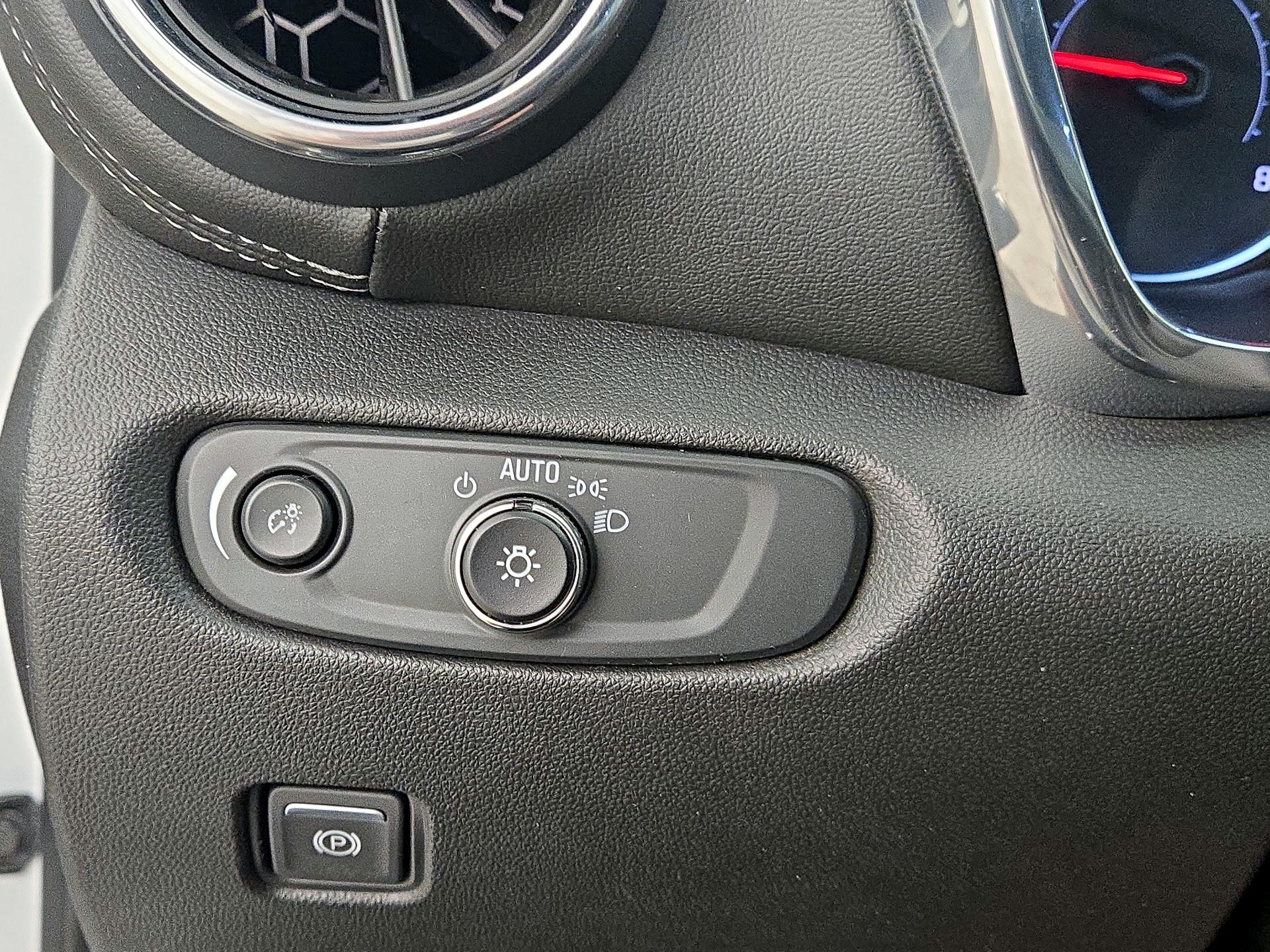 Thumbnail: 2023 Chevrolet Blazer - 13