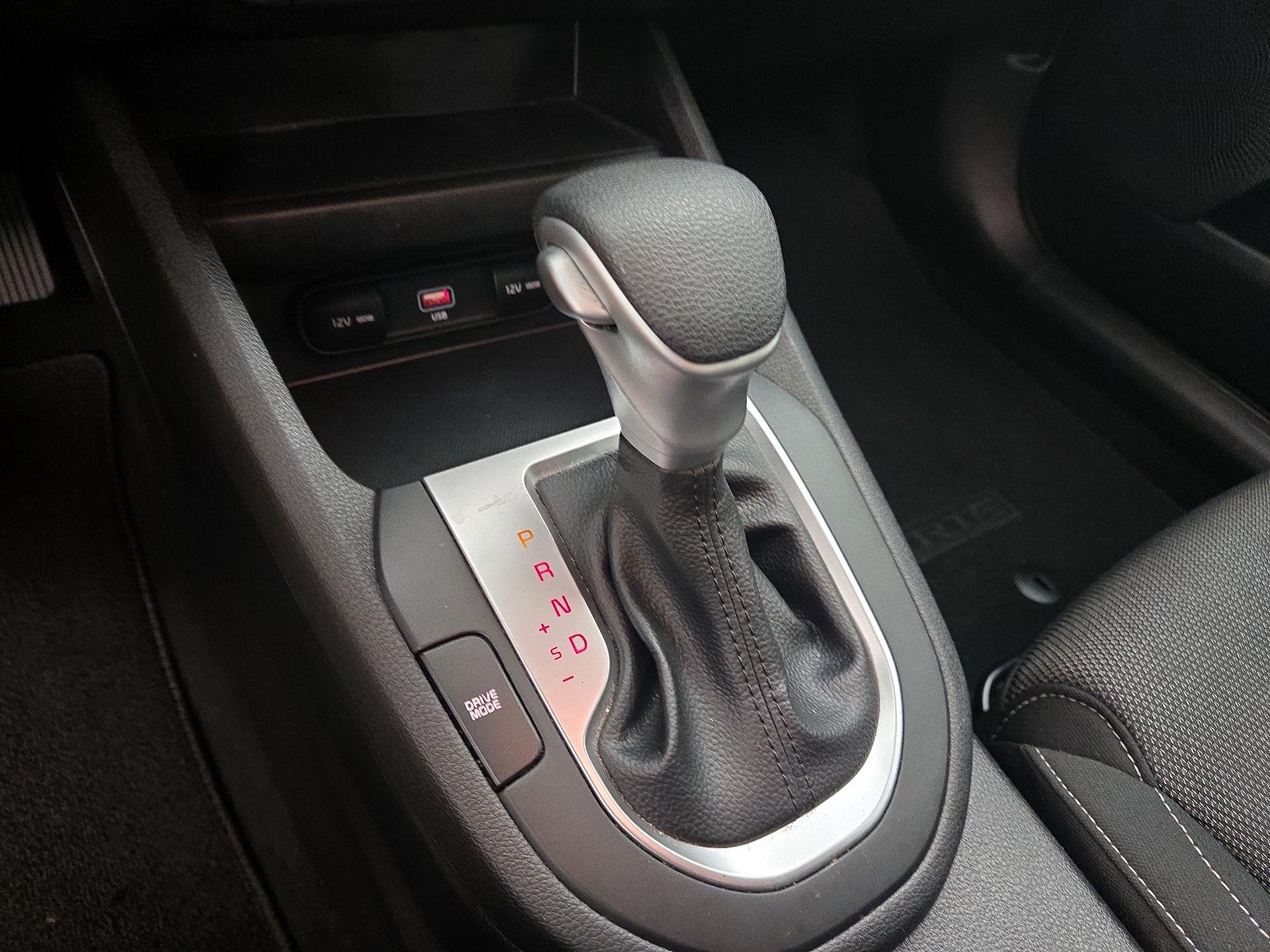 Thumbnail: 2023 Kia Forte - 17
