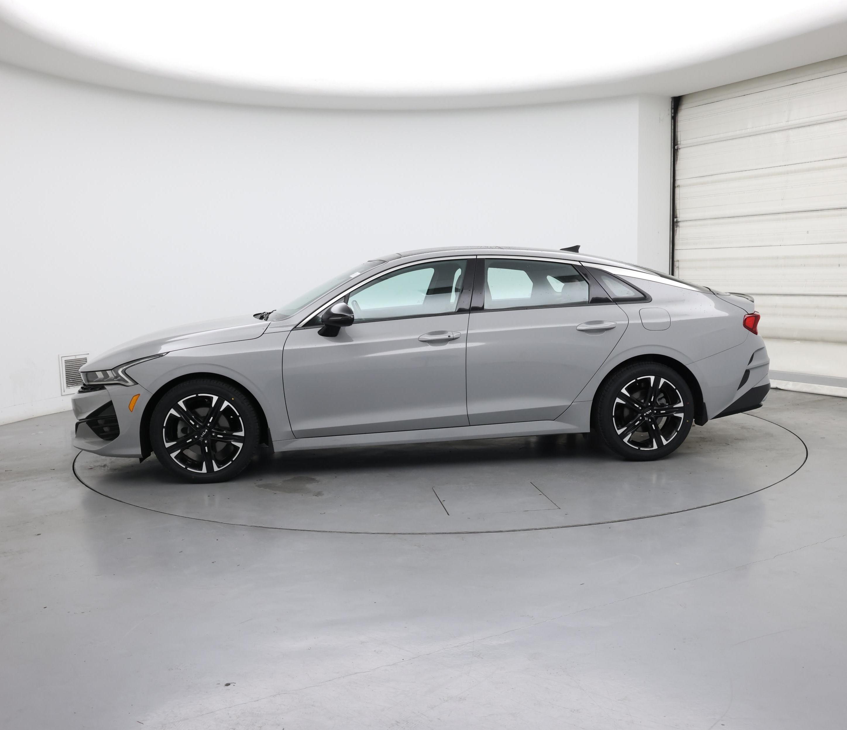 Thumbnail: 2022 Kia K5 - 3