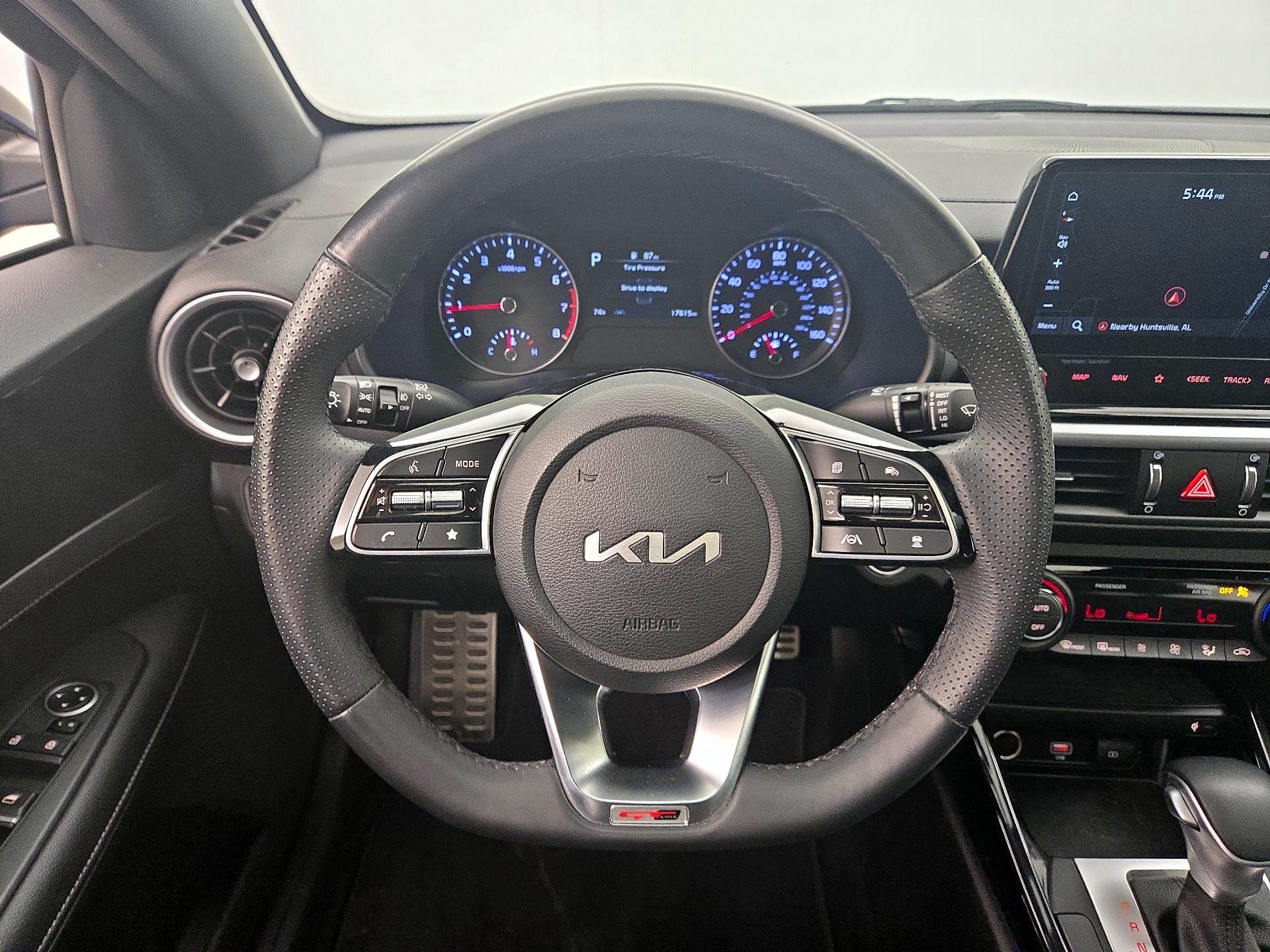 Thumbnail: 2023 Kia Forte - 10