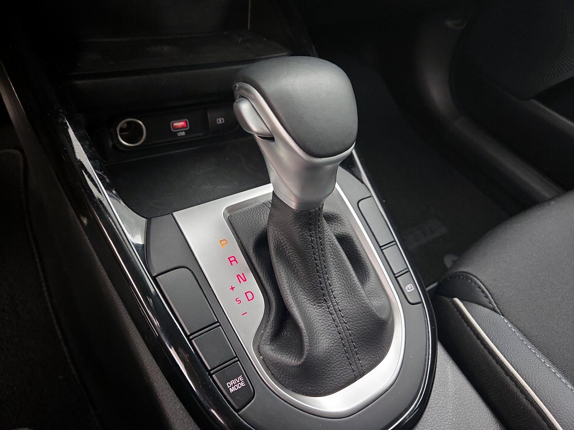 Thumbnail: 2023 Kia Forte - 18