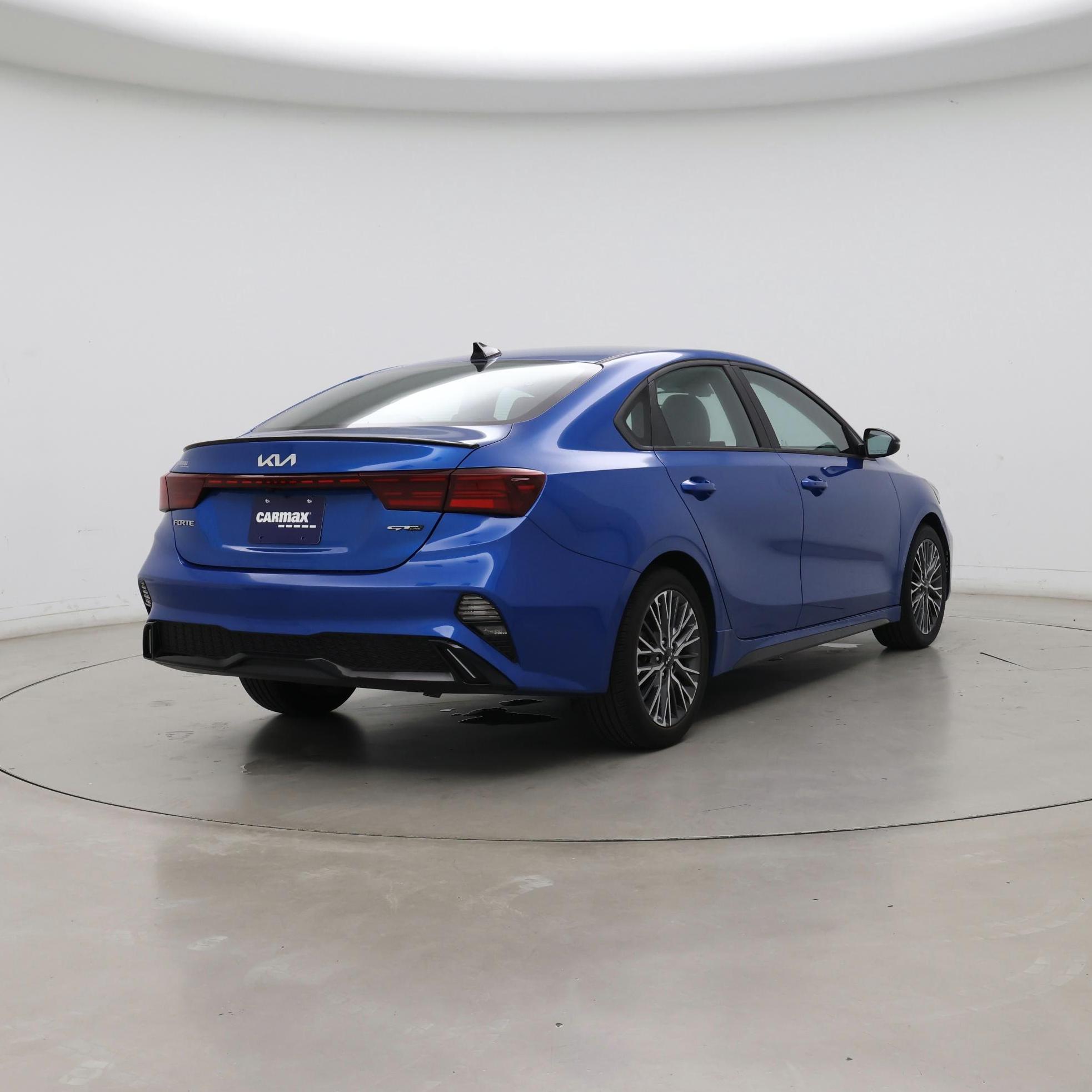 Thumbnail: 2023 Kia Forte - 8