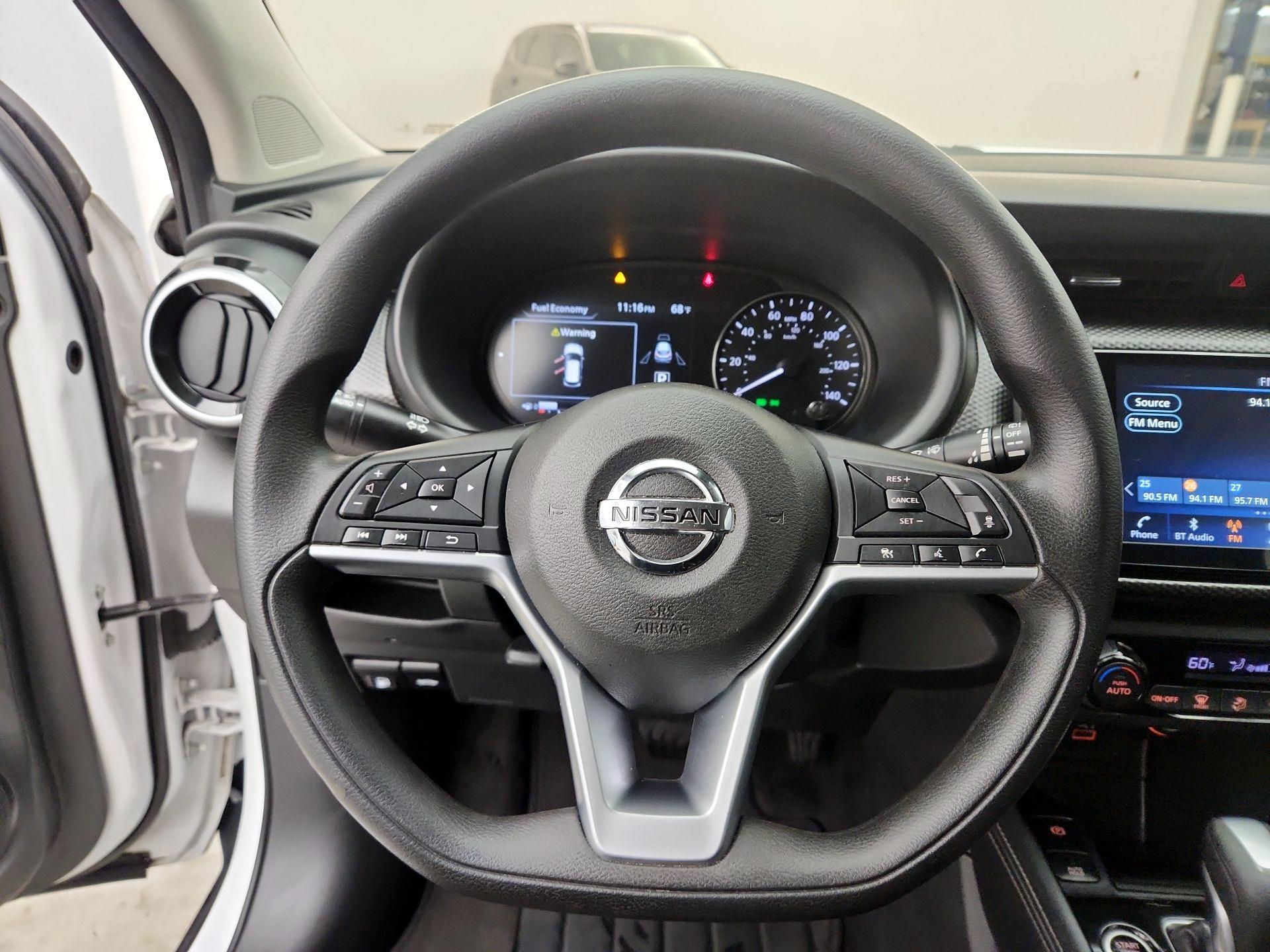 Thumbnail: 2021 Nissan Kicks - 10