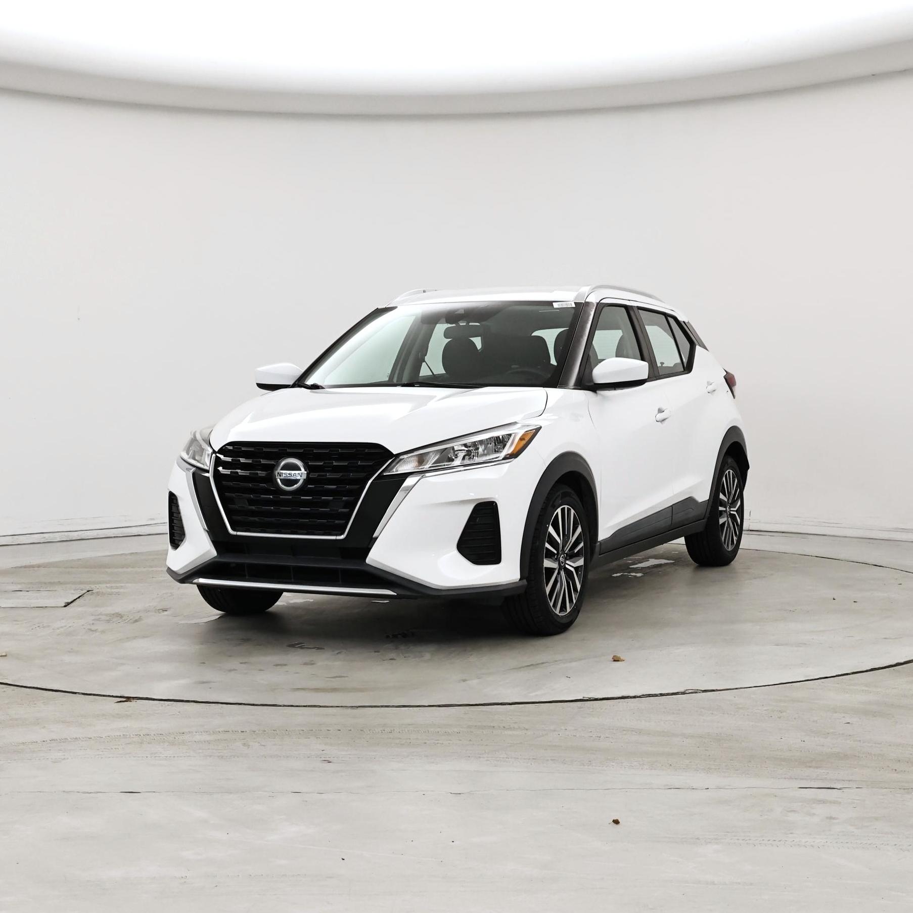 Thumbnail: 2021 Nissan Kicks - 4