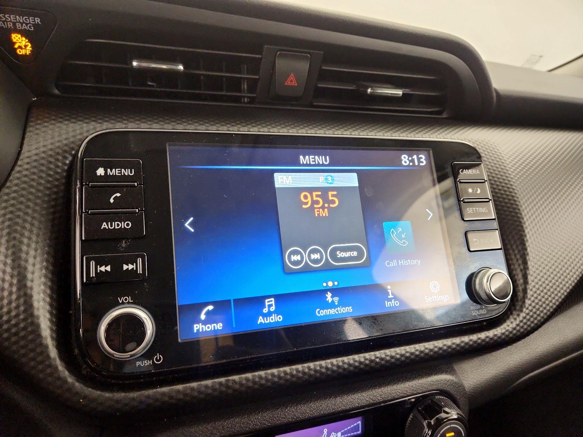 Thumbnail: 2021 Nissan Kicks - 14