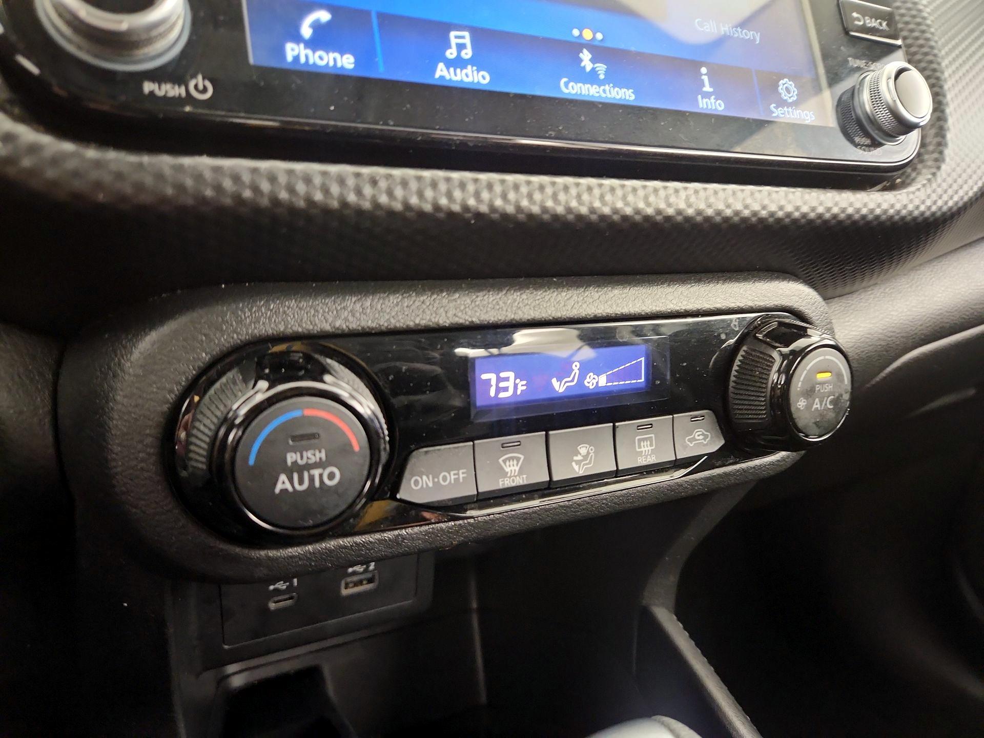 Thumbnail: 2021 Nissan Kicks - 15