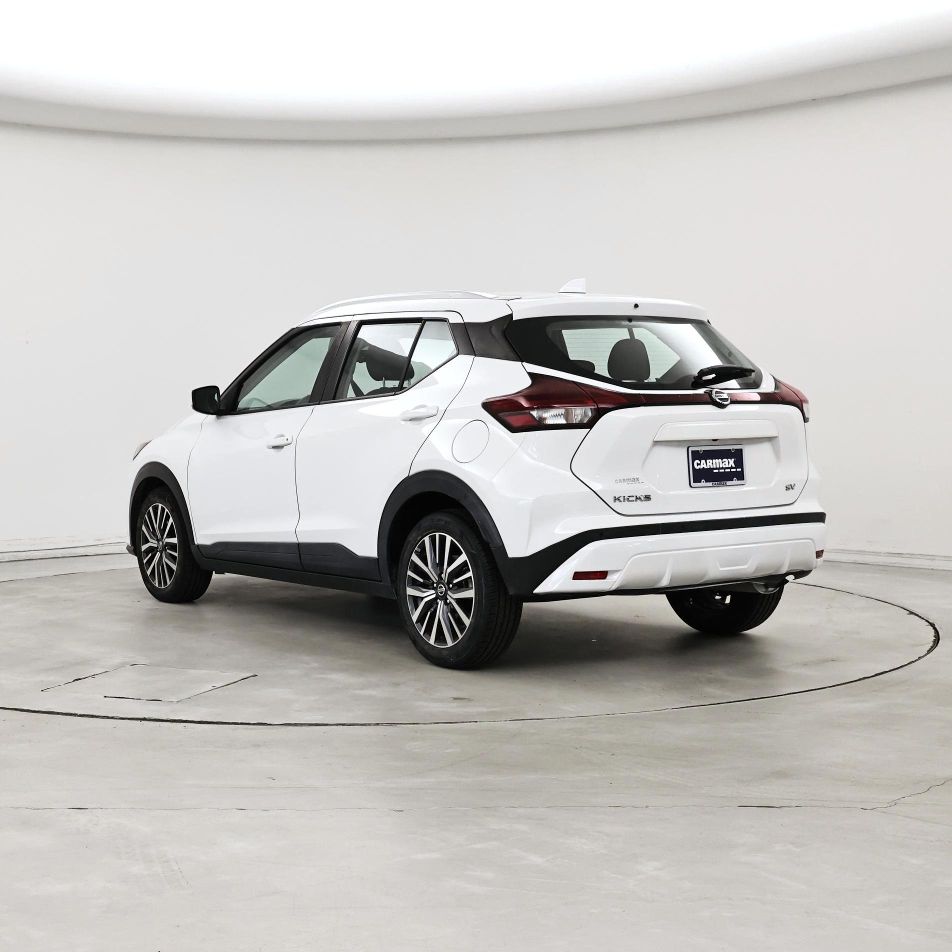 Thumbnail: 2021 Nissan Kicks - 2