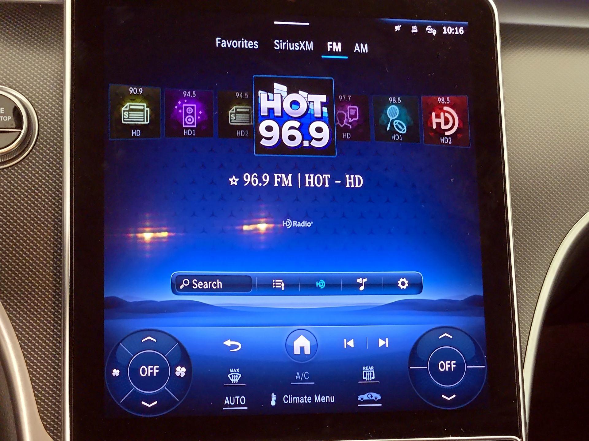 Thumbnail: 2024 Mercedes-Benz C-Class - 15