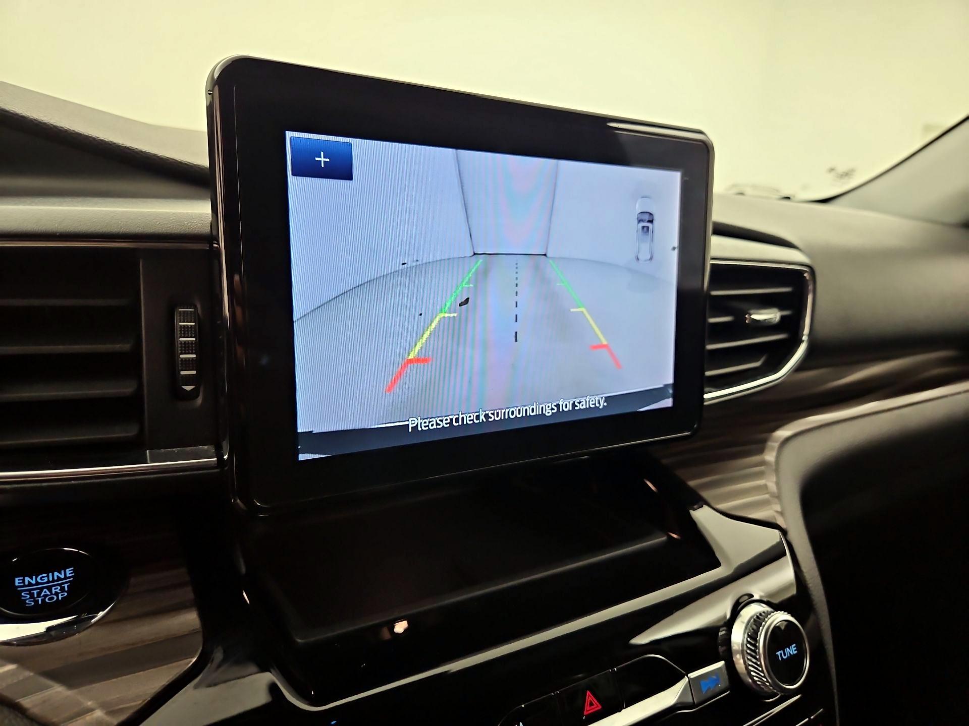 Thumbnail: 2023 Ford Explorer - 15